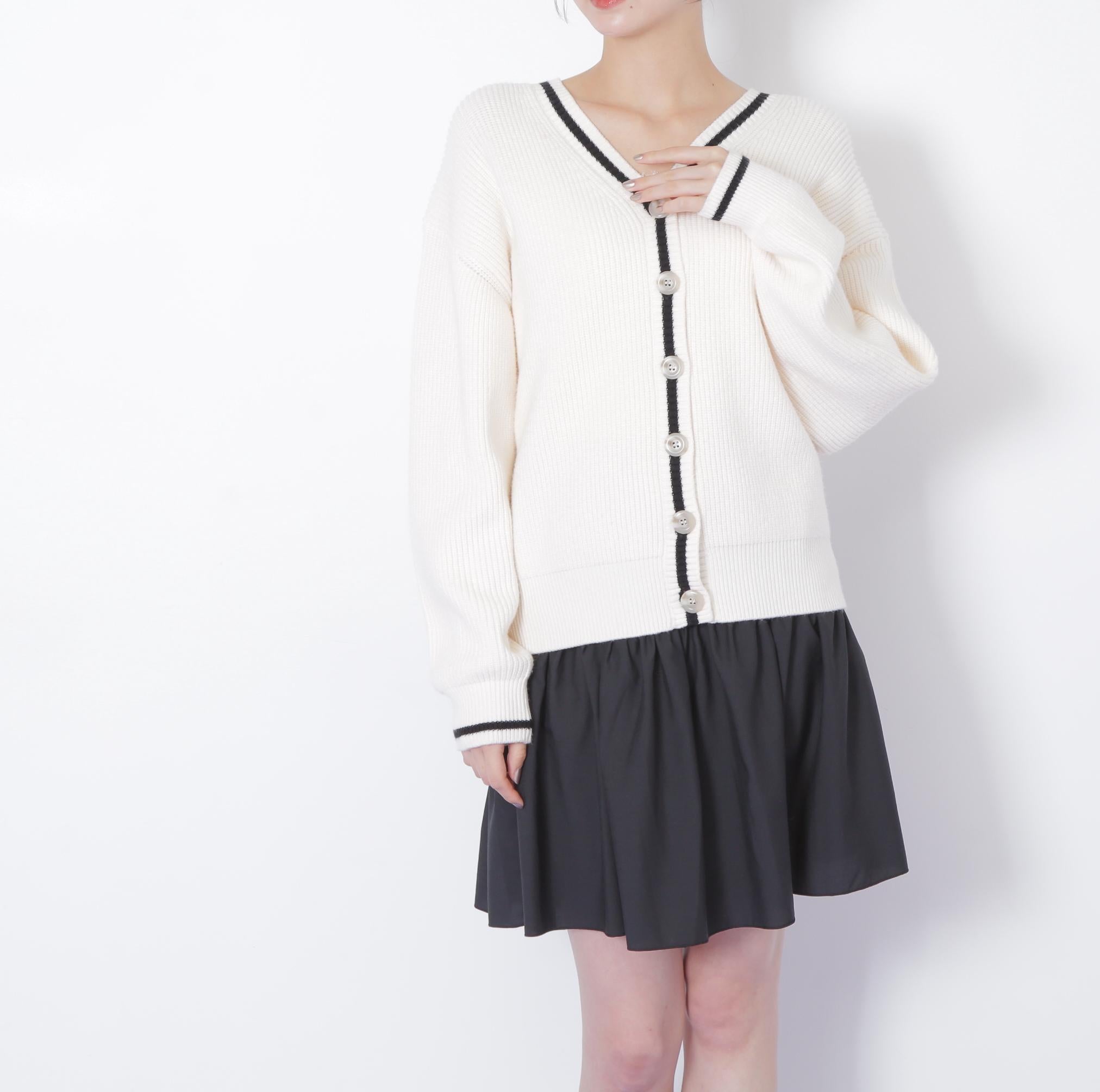 ＜ＢＥＡＲシリーズ＞カーディガンセットアップ エクリュ