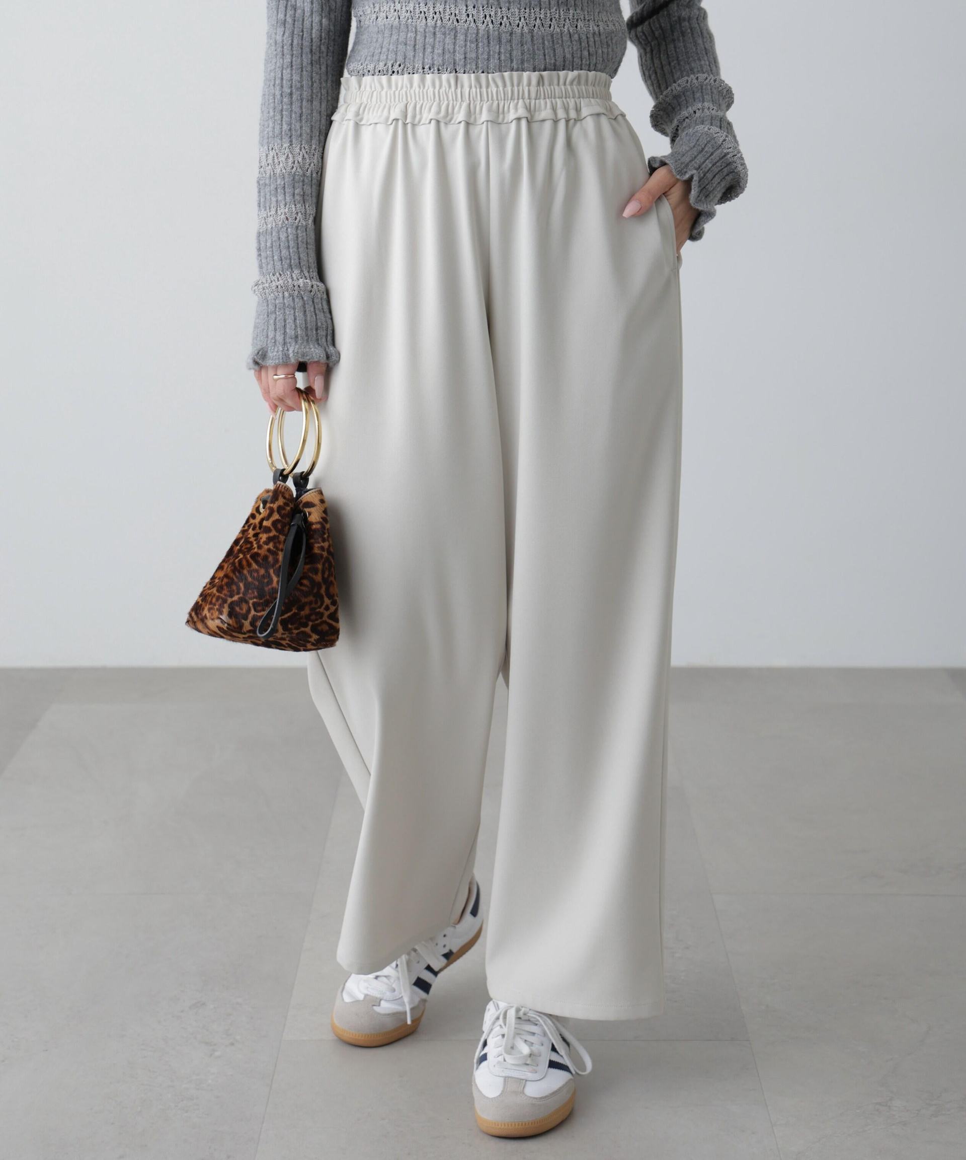 ウエストフリルイージーパンツ オフホワイト