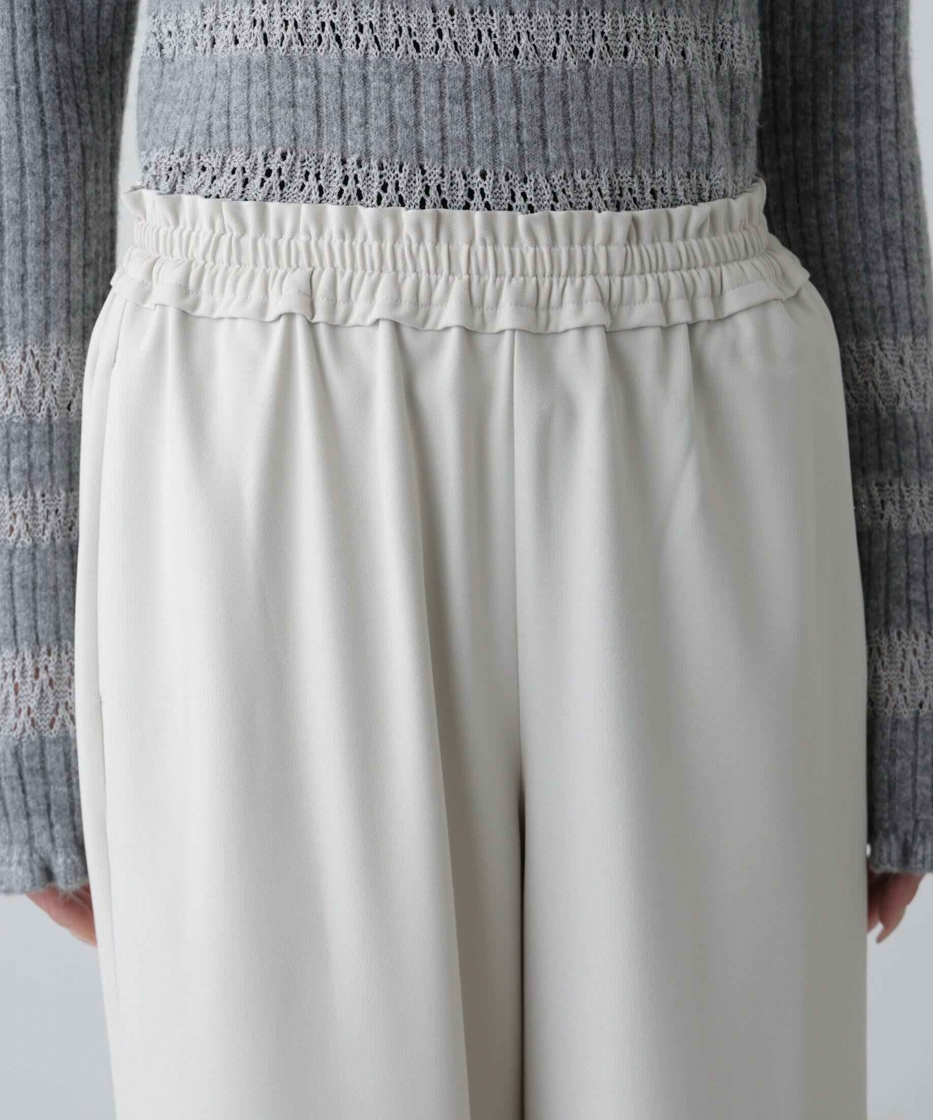 ウエストフリルイージーパンツ オフホワイト