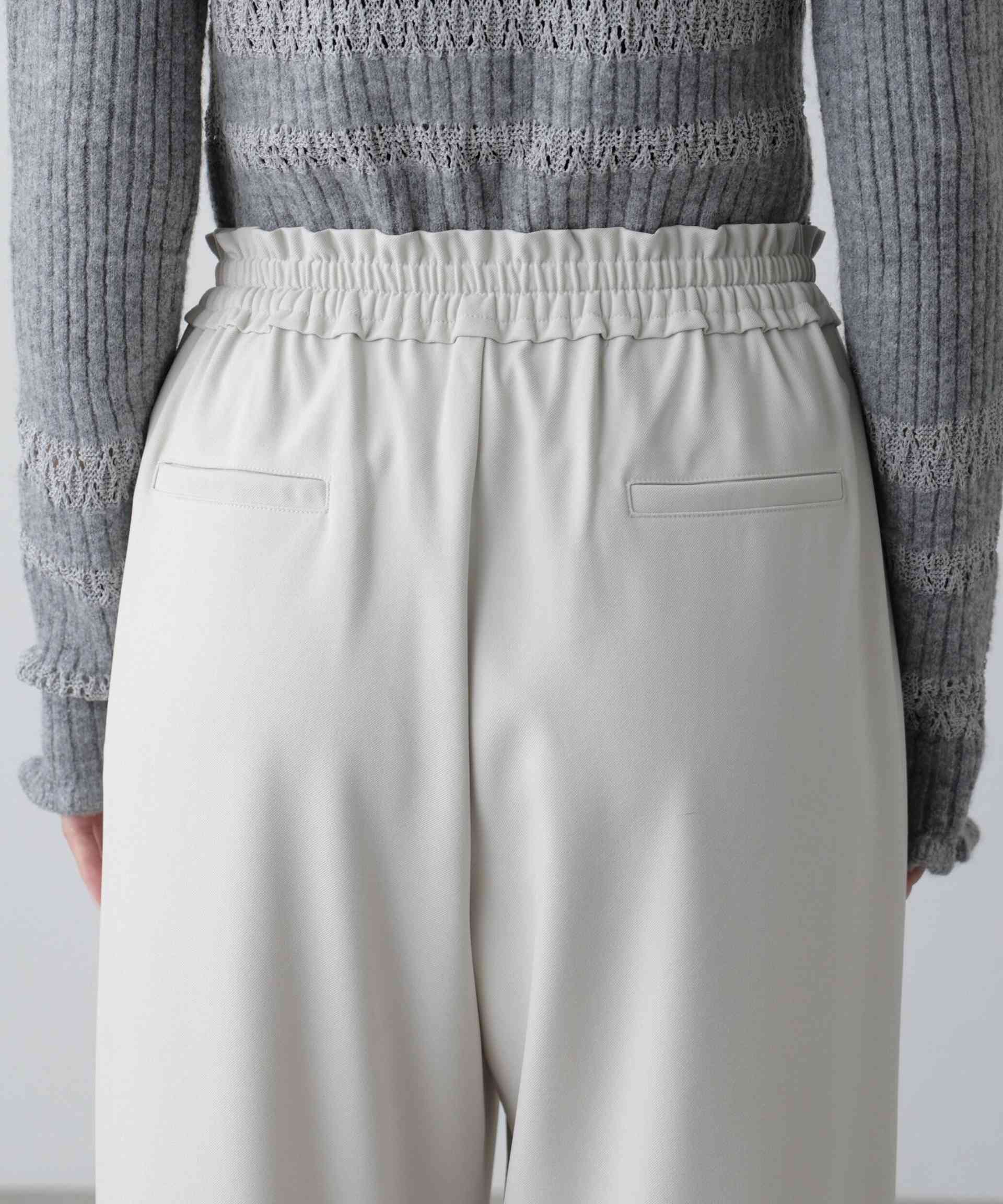 ウエストフリルイージーパンツ オフホワイト
