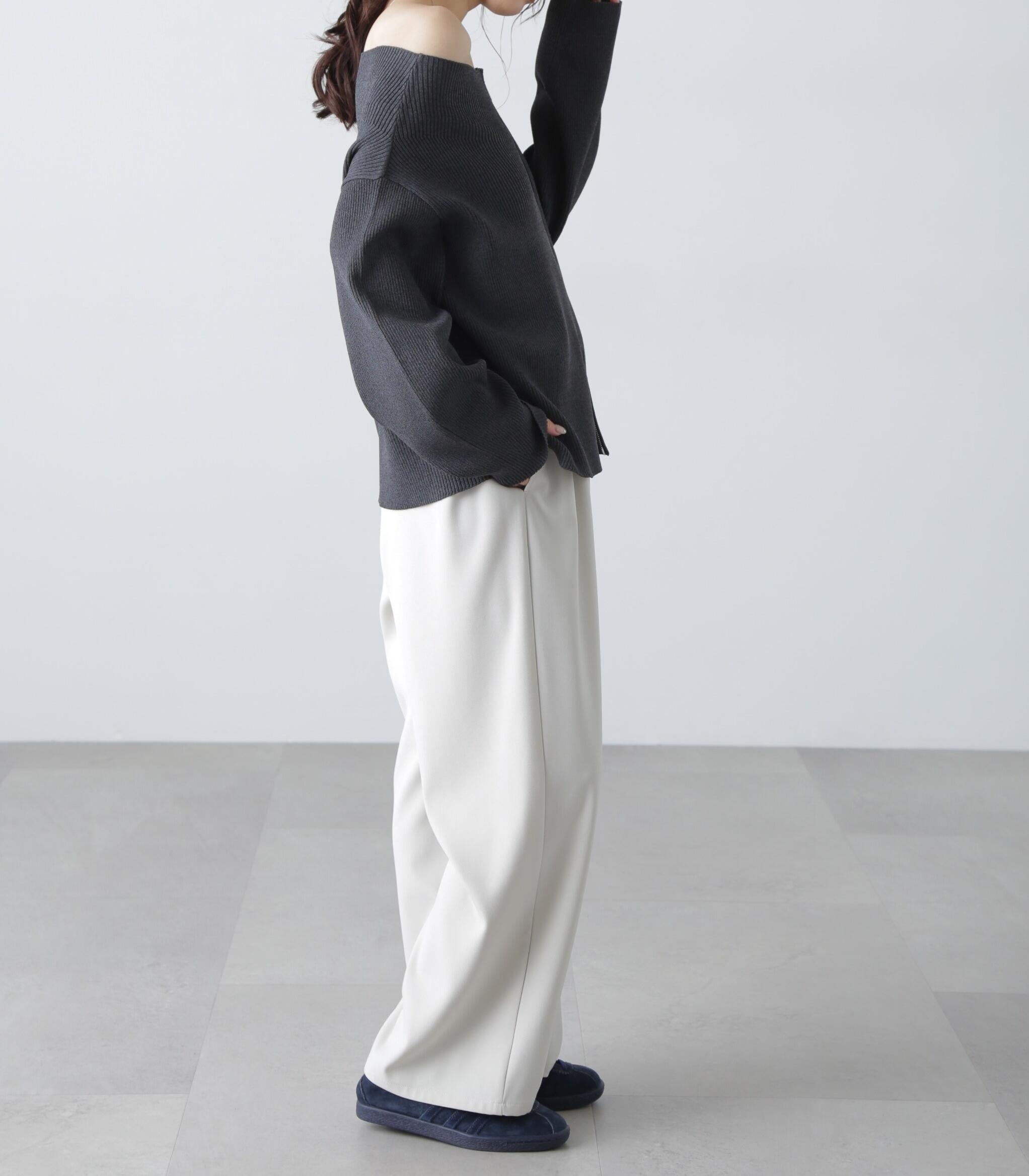 ウエストフリルイージーパンツ オフホワイト