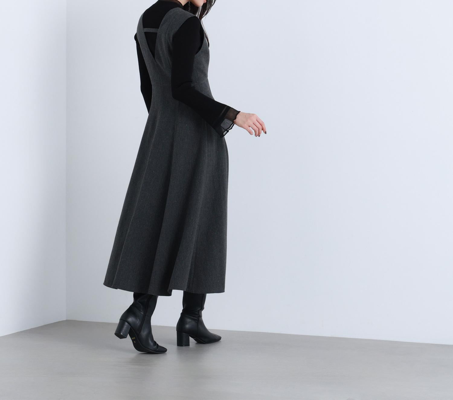 ニュアンスVネックジャンスカ チャコール1