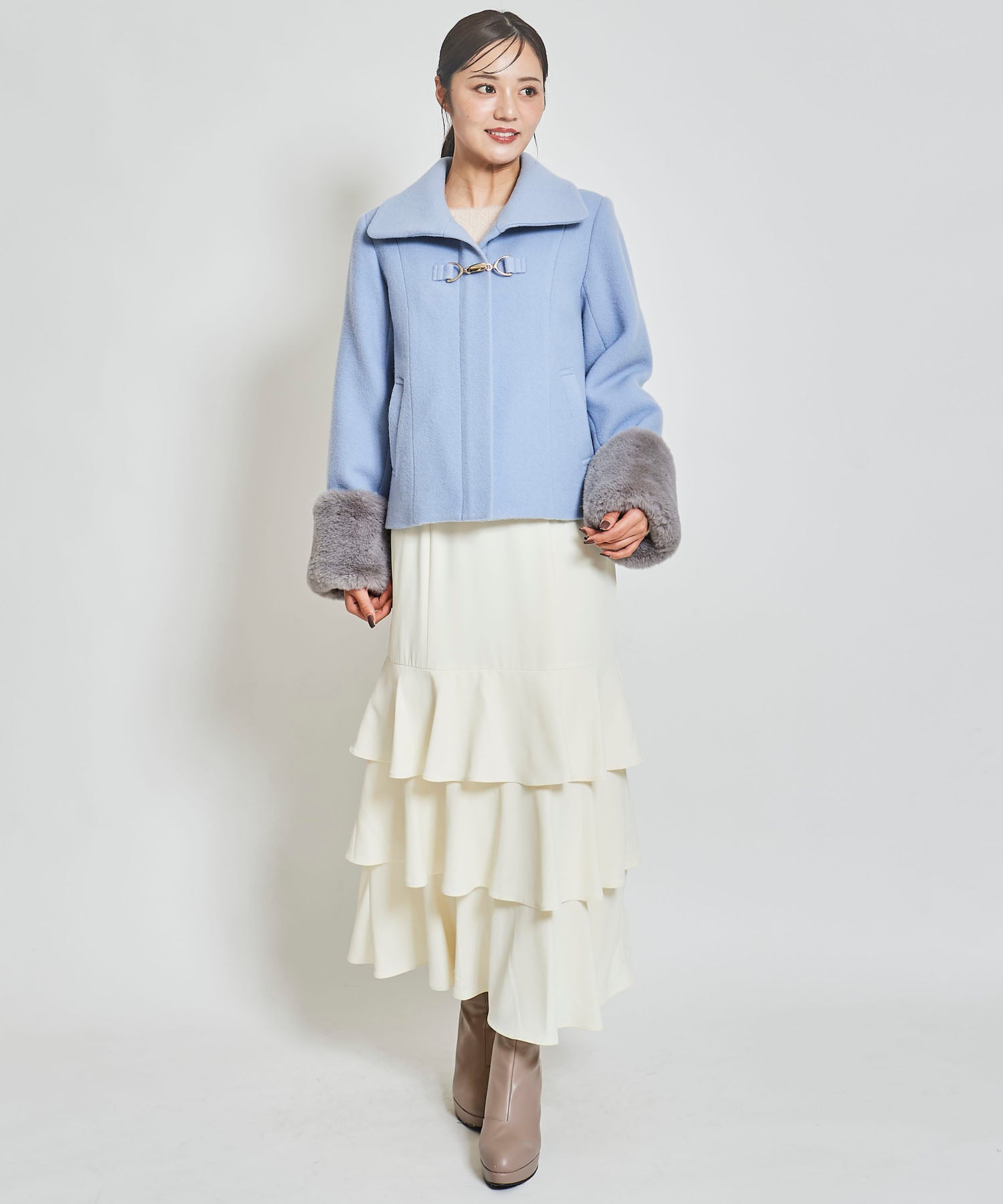 トランテアン ソン ドゥ モード 31 Sons de mode 袖ファー付きショートコート （サックス） サックス