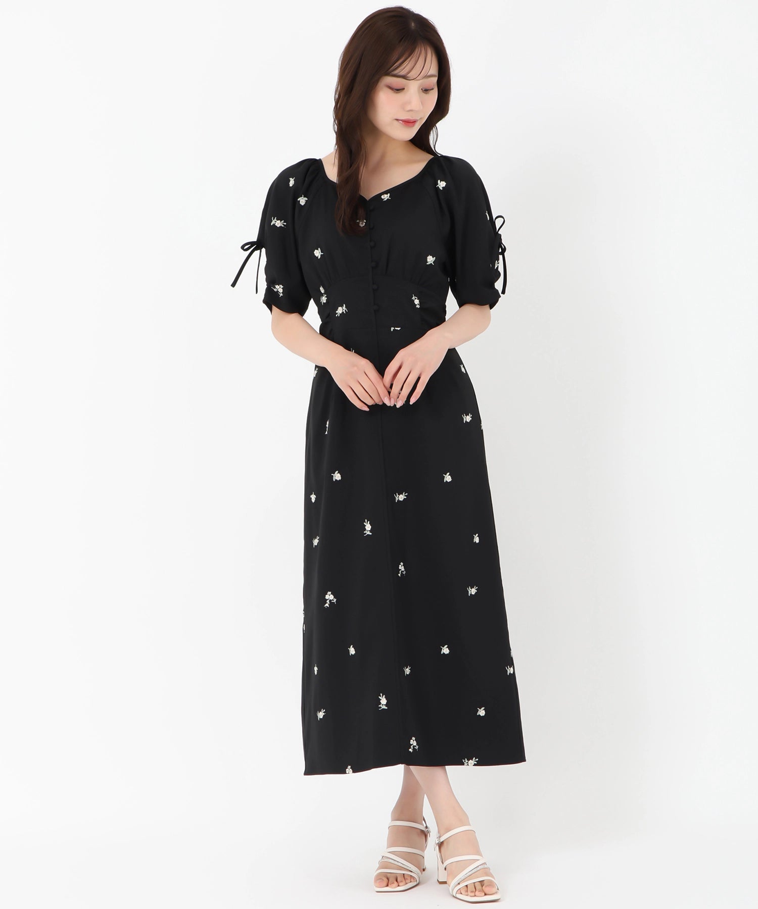 トランテアン ソン ドゥ モード 31 Sons de mode 2025春夏新作 刺繍ボリューム袖ワンピース （BLACK） BLACK