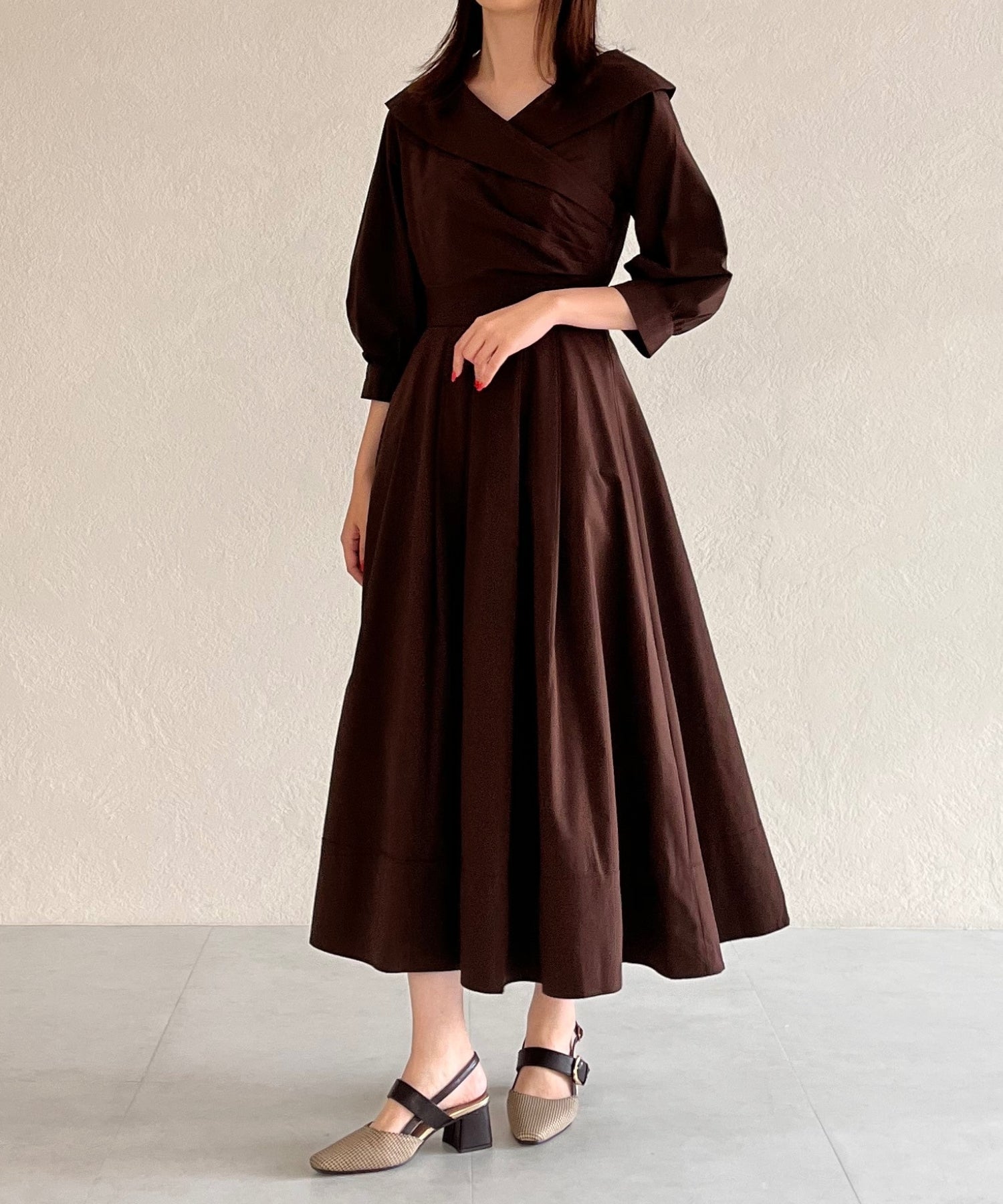 トランテアン ソン ドゥ モード 31 Sons de mode 2025秋冬新作 カシュクールワンピース TT537405 （BROWN） BROWN