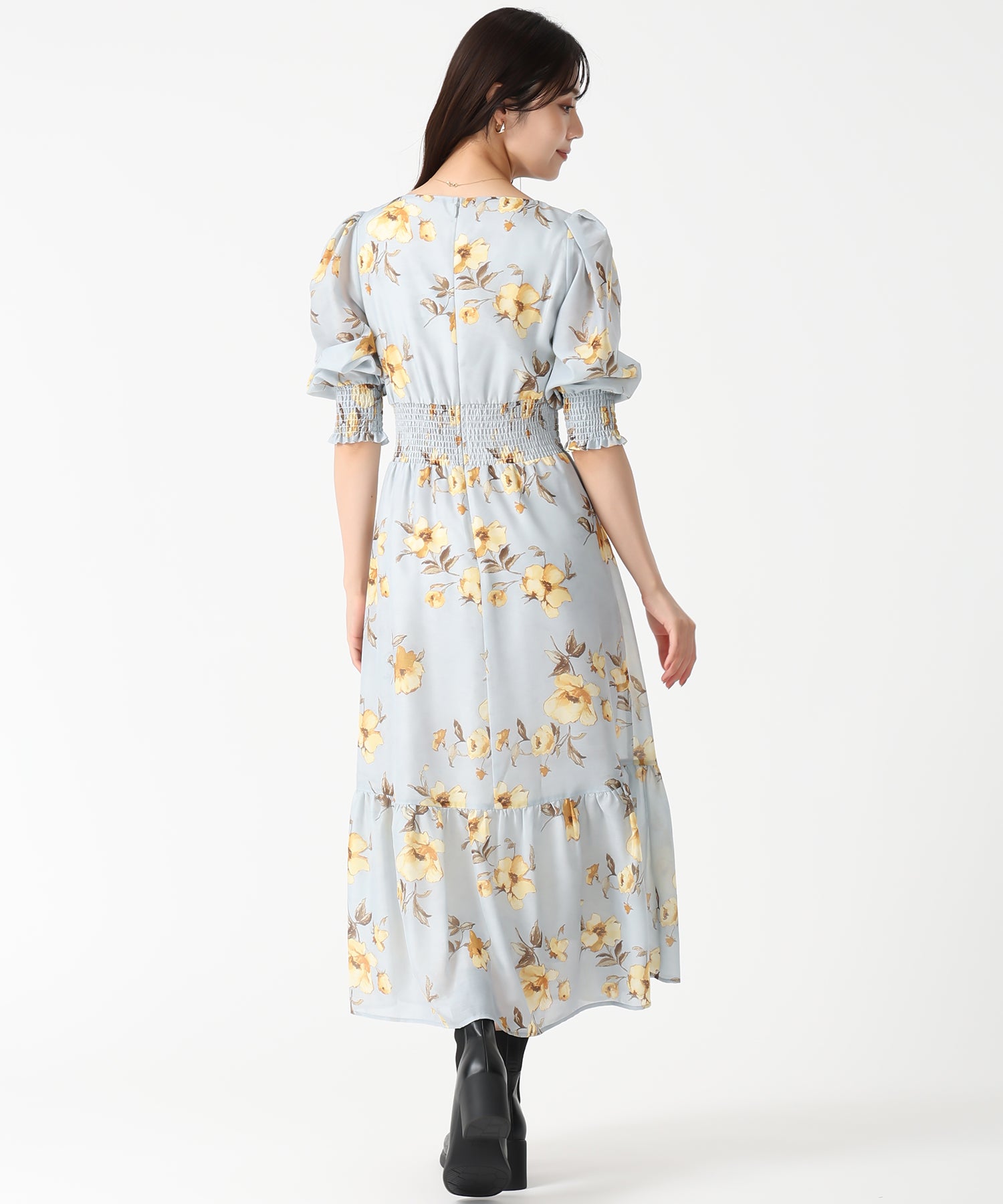 トランテアン ソン ドゥ モード 31 Sons de mode 2025秋冬新作 Vネックギャザーフラワーワンピース TT537407 （BROWN） BROWN