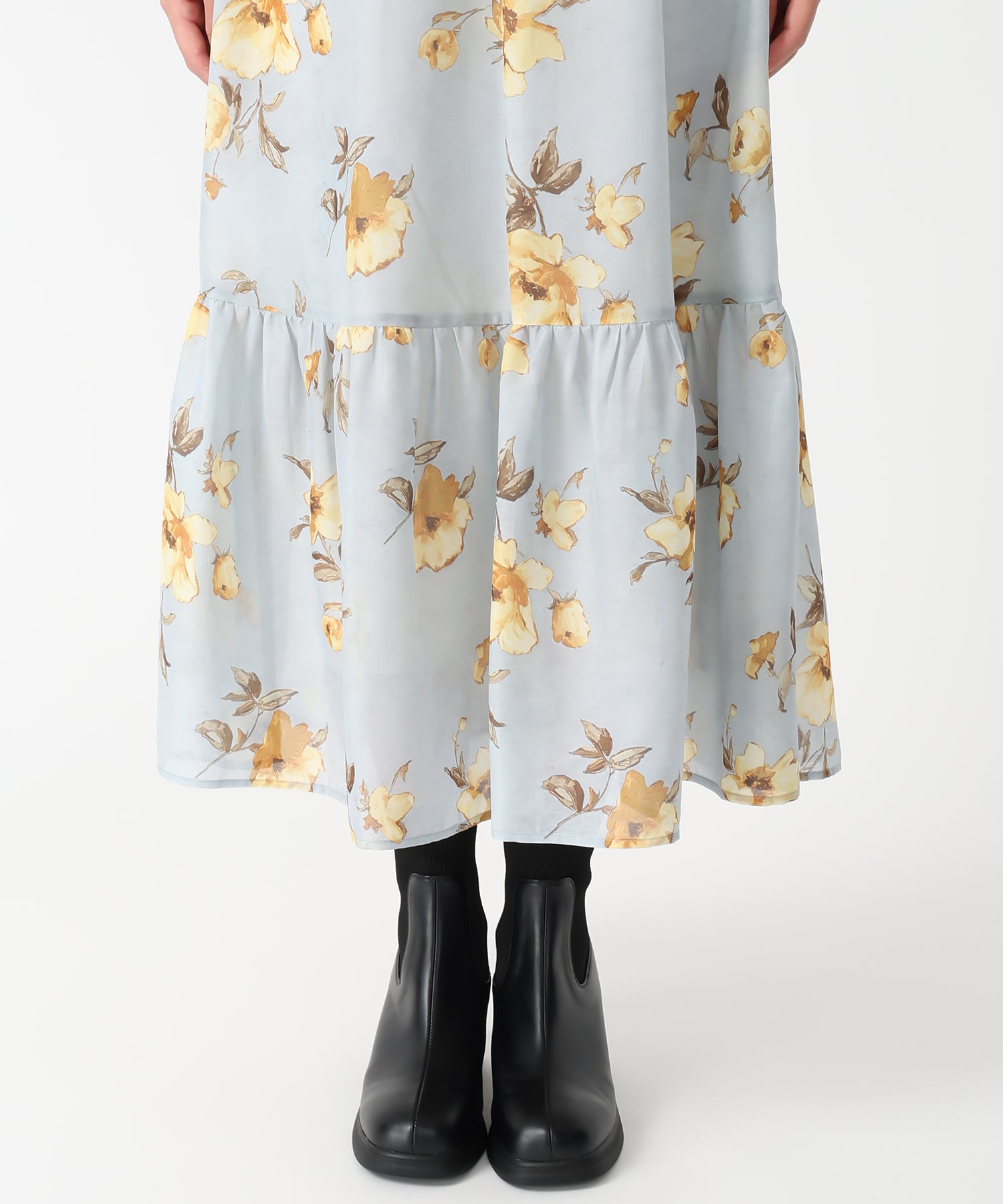 トランテアン ソン ドゥ モード 31 Sons de mode 2025秋冬新作 Vネックギャザーフラワーワンピース TT537407 （BROWN） BROWN