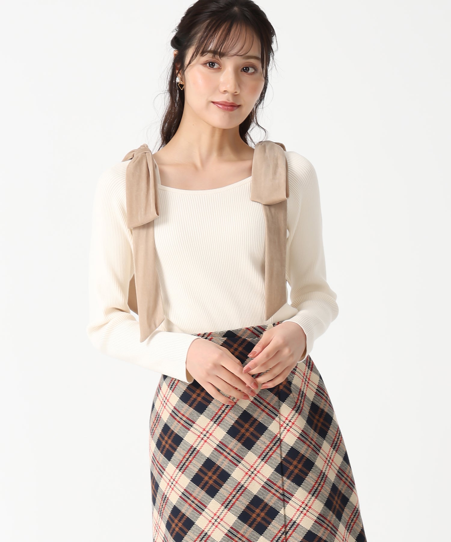 トランテアン ソン ドゥ モード 31 Sons de mode 2025秋冬新作 ベロア肩リボンニット TT538309 （BEIGE） BEIGE