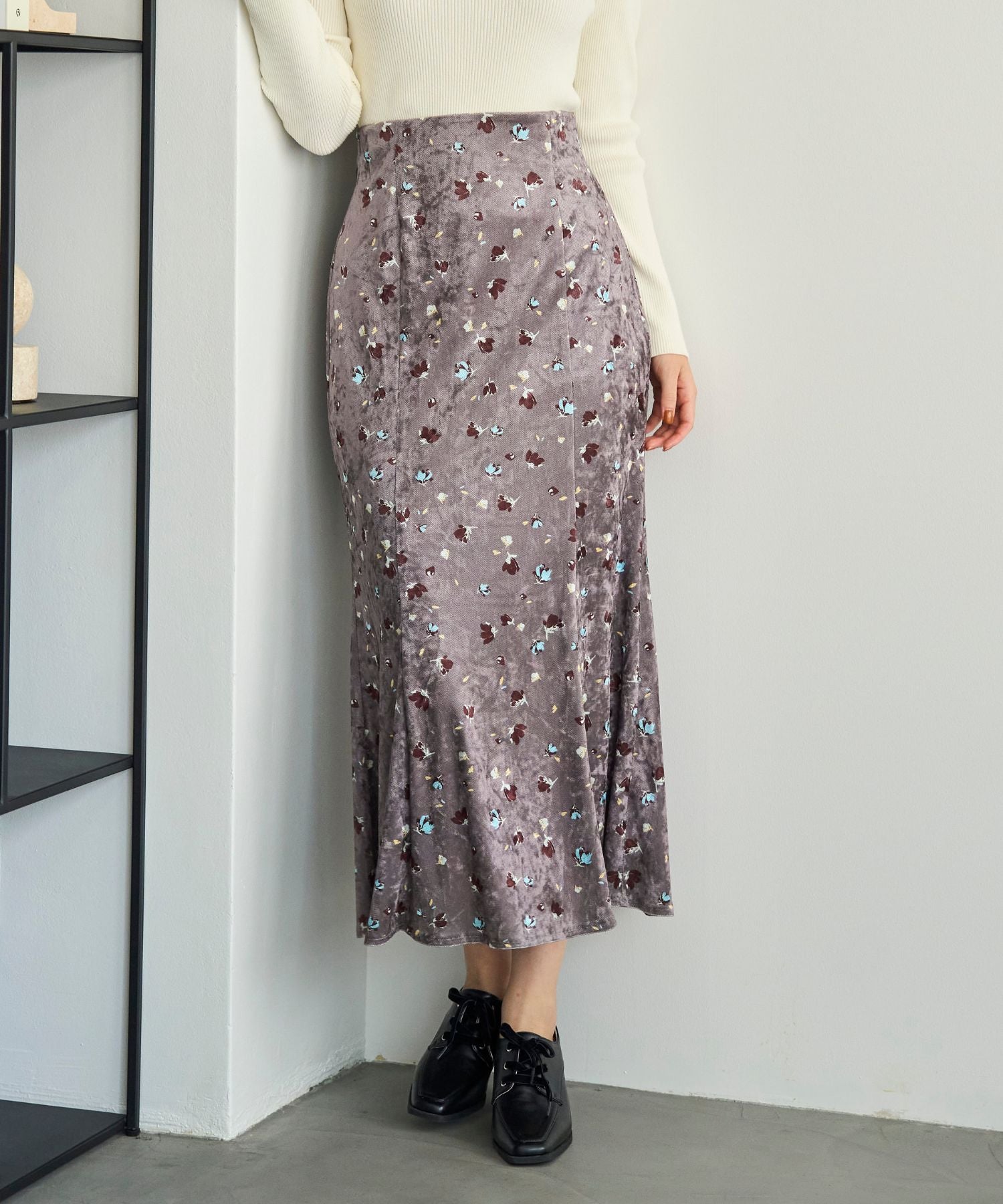 トランテアン ソン ドゥ モード 31 Sons de mode 2025秋冬新作 ベルベットフラワースカート TT537209 （GREY） GREY