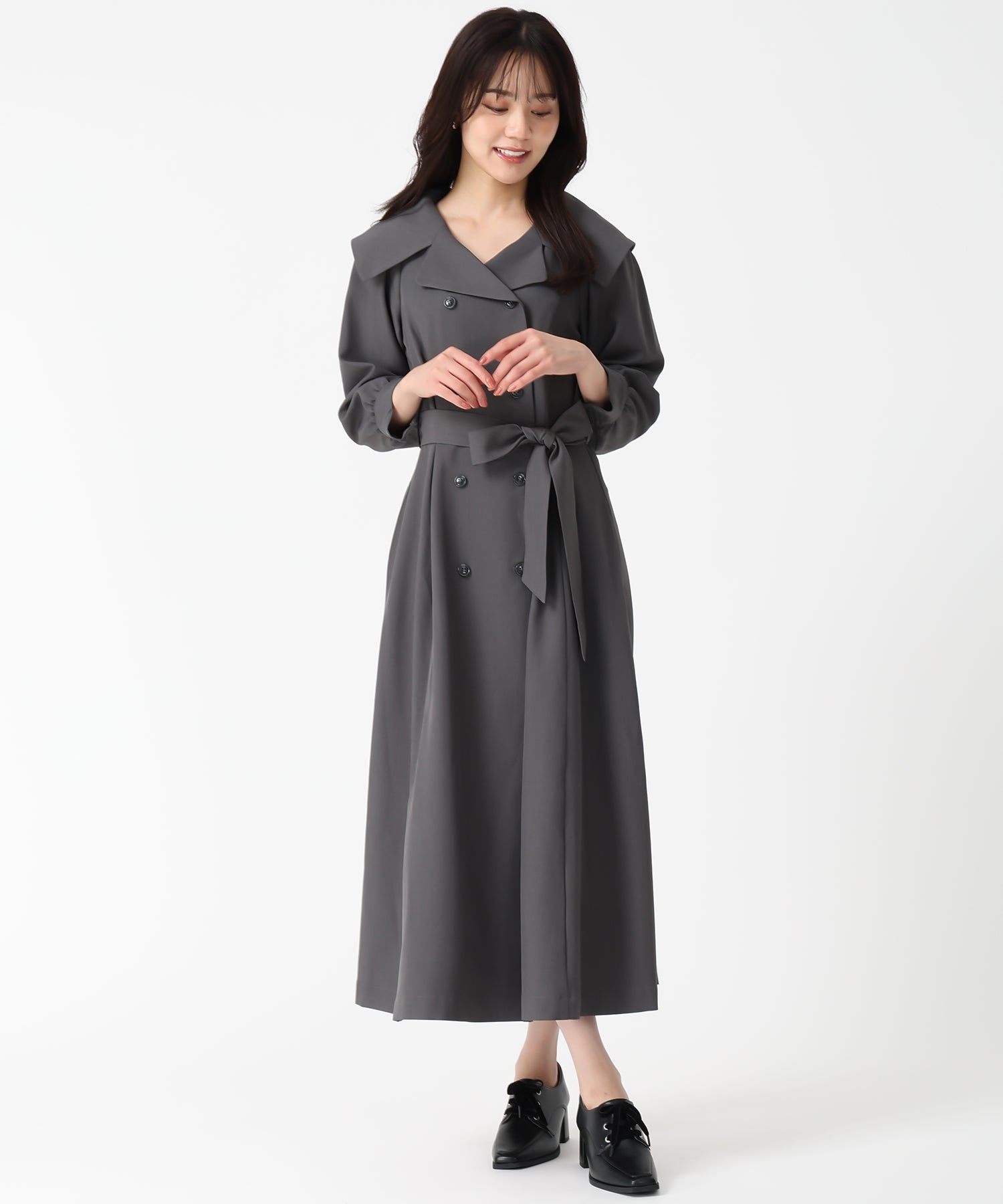 トランテアン ソン ドゥ モード 31 Sons de mode 2025秋冬新作 ビッグ襟付きトレンチ風ワンピース TT547401 （GREY） GREY