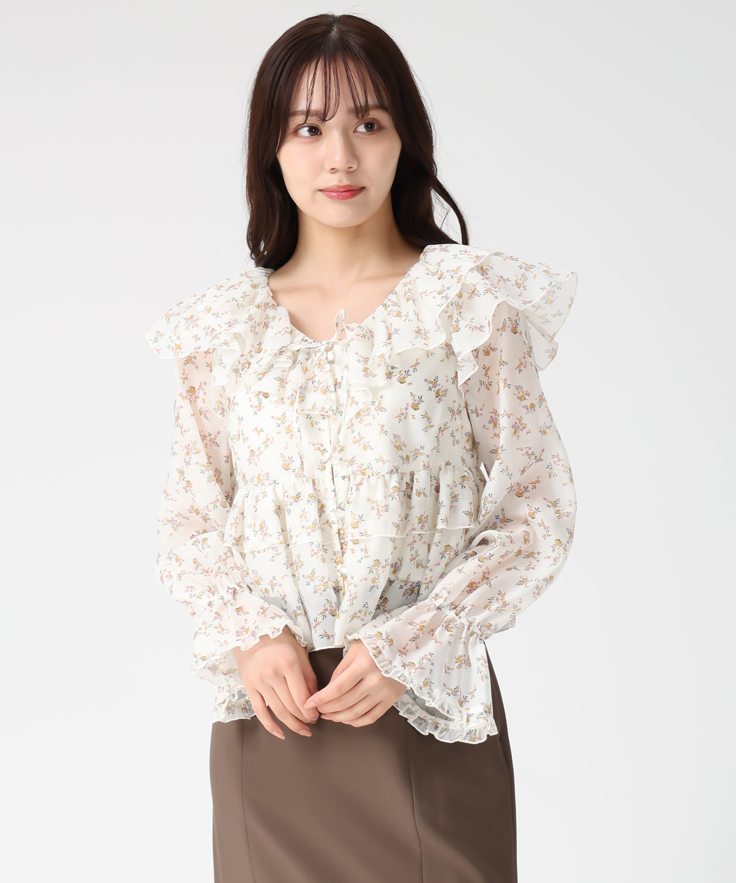 トランテアン ソン ドゥ モード 31 Sons de mode 2025秋冬新作 アソートフリルリボンブラウス TT538111 （BEIGE） BEIGE