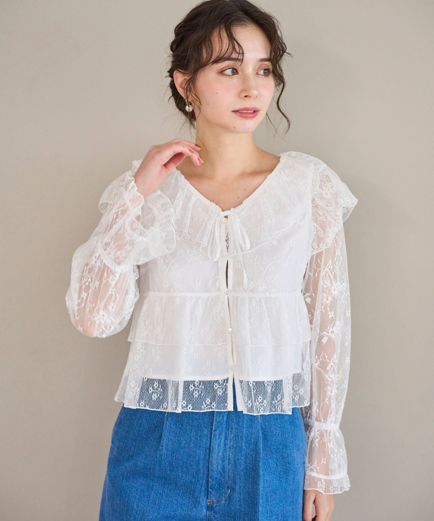 トランテアン ソン ドゥ モード 31 Sons de mode 2025秋冬新作 レースフリルリボンブラウス TT538111 （OFF-WHITE） OFF-WHITE