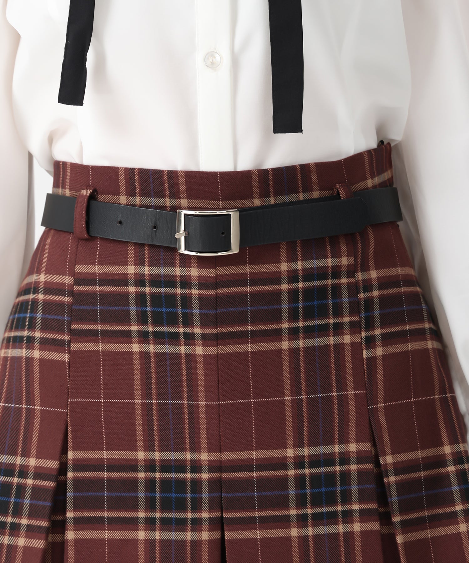 トランテアン ソン ドゥ モード 31 Sons de mode 2025秋冬新作 ベルト付きタックスカショーパン TT537306 （BEIGE） BEIGE