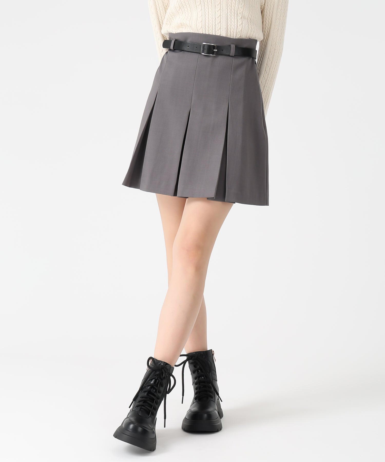 トランテアン ソン ドゥ モード 31 Sons de mode 2025秋冬新作 ベルト付きタックスカショーパン TT537306 （GREY） GREY