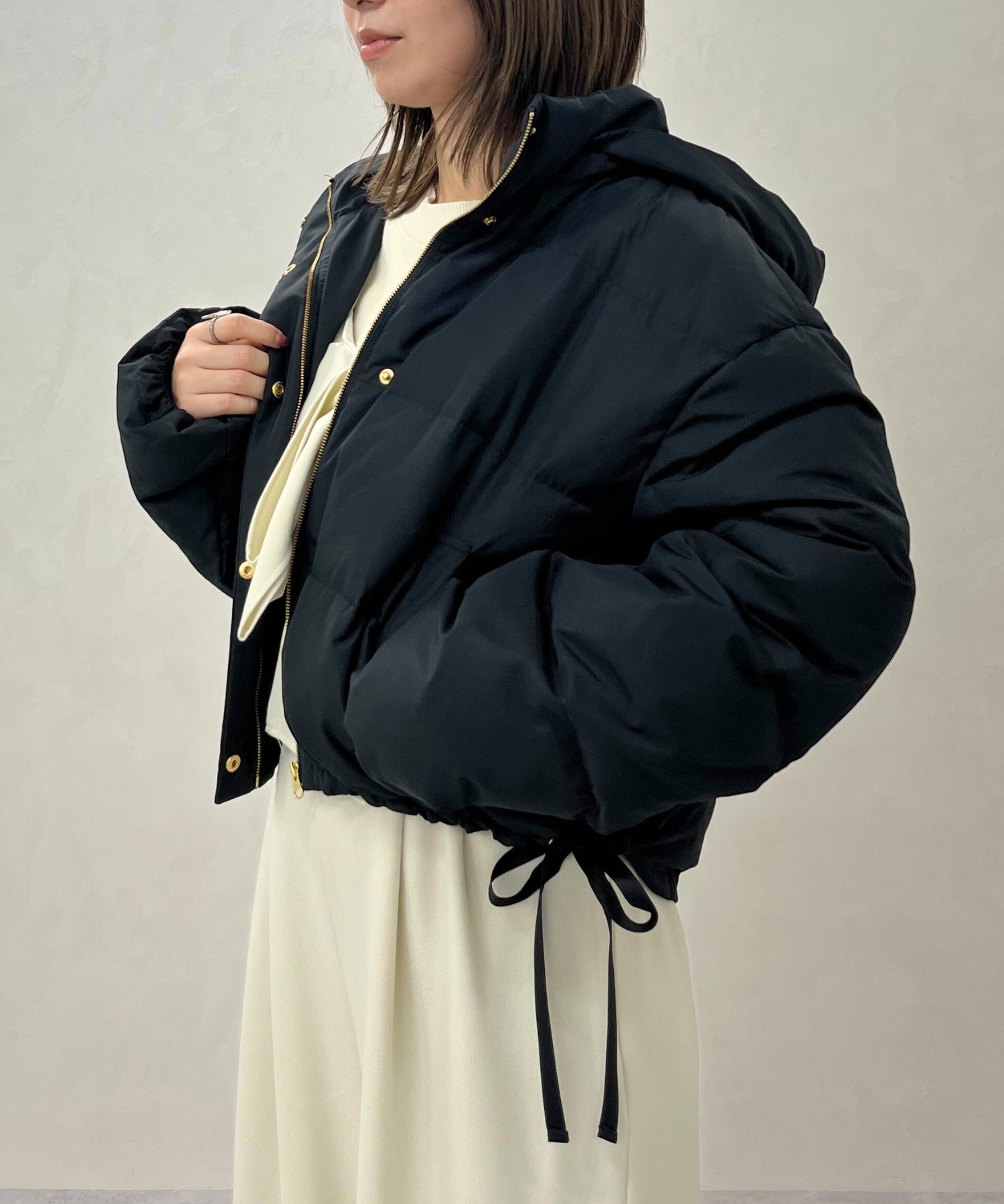 トランテアン ソン ドゥ モード 31 Sons de mode 2025秋冬新作 サイドリボンフード付ショートダウン TT548601 （BLACK） BLACK