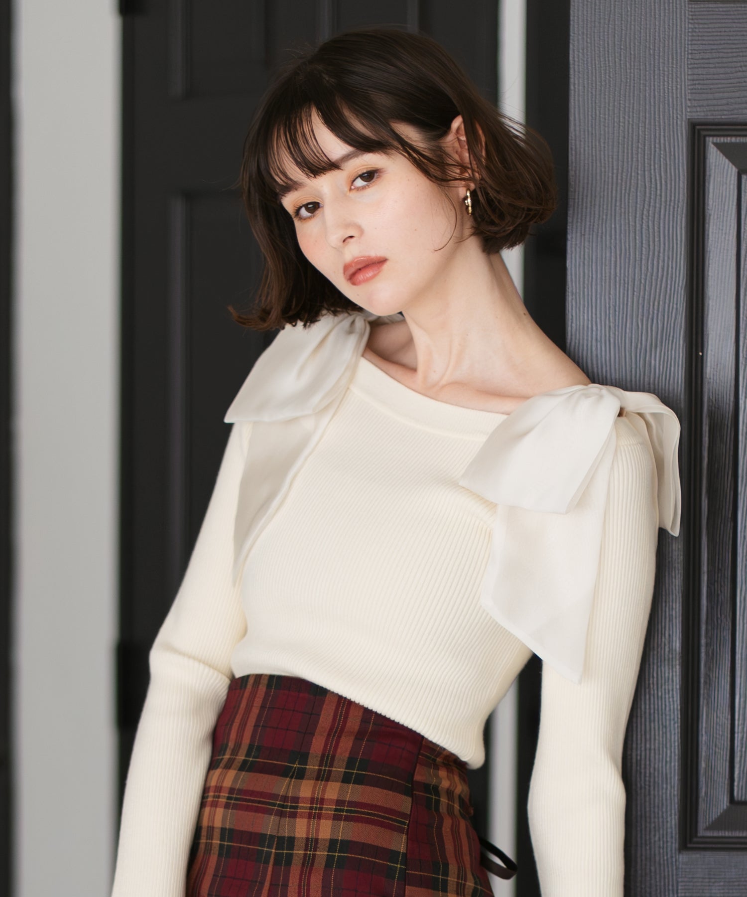 トランテアン ソン ドゥ モード 31 Sons de mode 2025秋冬新作 肩リボンシアーニット TT548304 （OFF-WHITE） OFF-WHITE