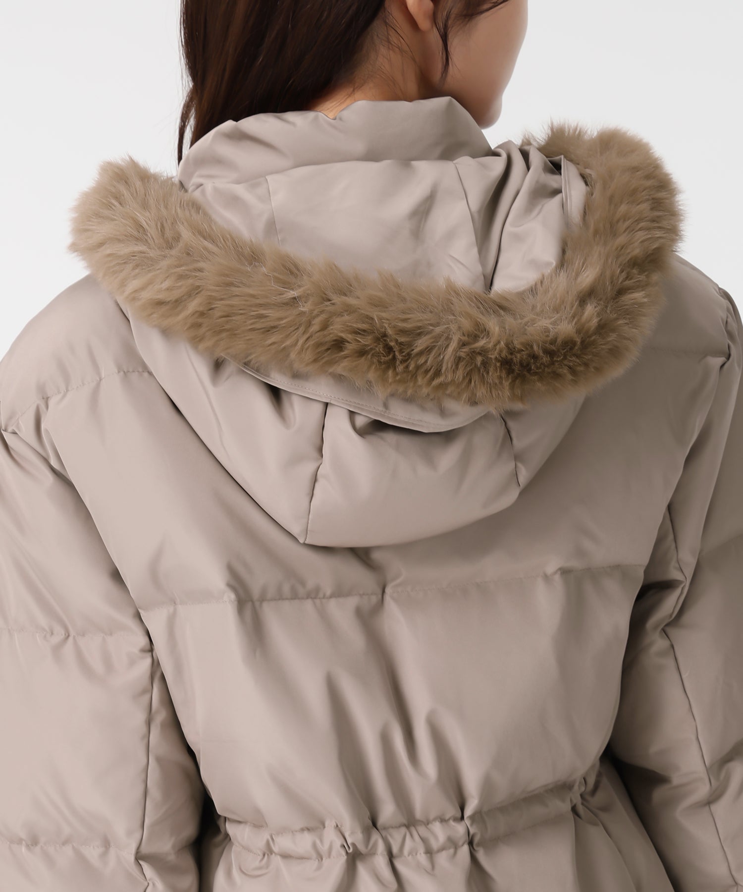 トランテアン ソン ドゥ モード 31 Sons de mode 2025秋冬新作 フードファー付ショートダウン TT548602 （BLACK） BLACK