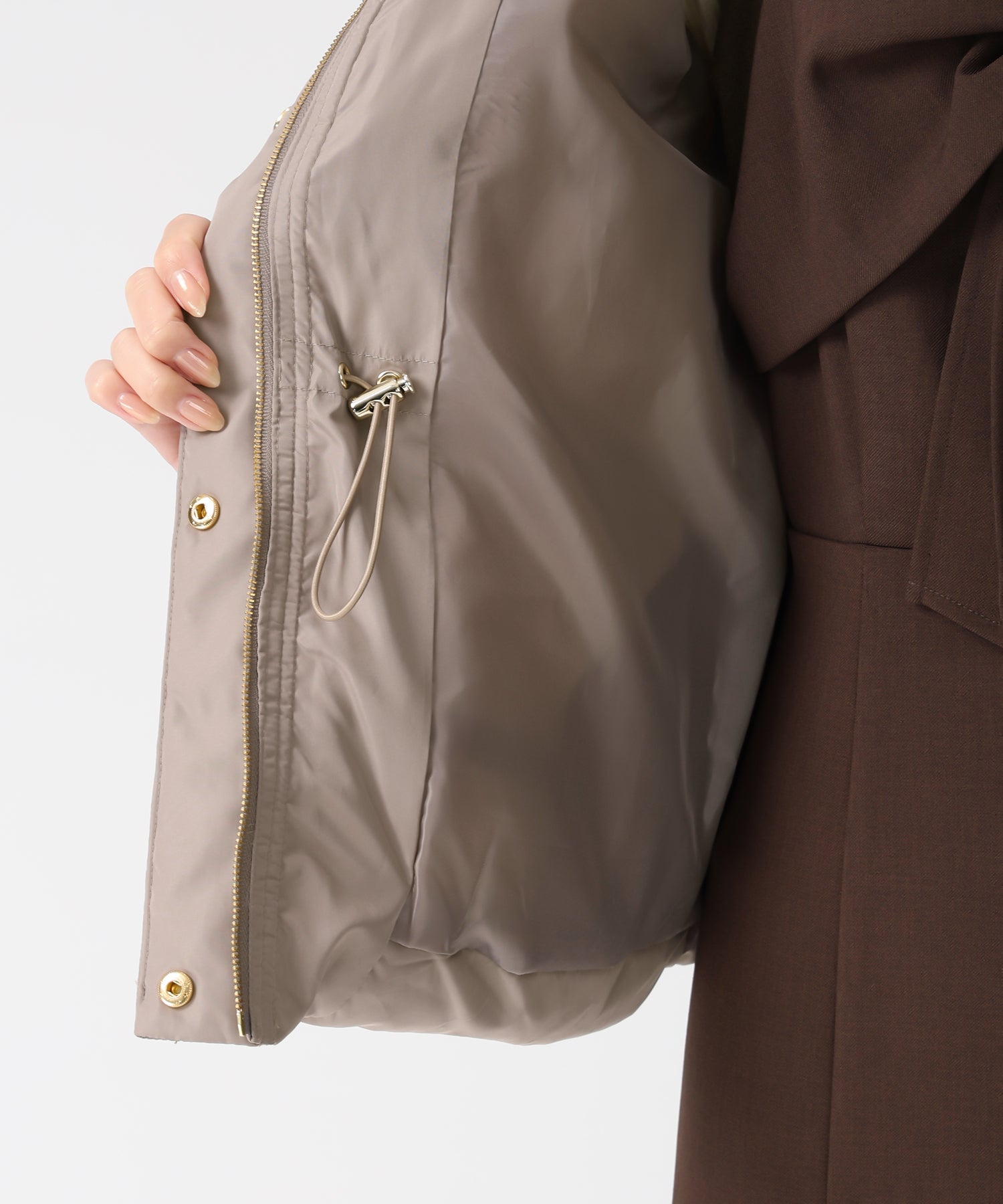 トランテアン ソン ドゥ モード 31 Sons de mode 2025秋冬新作 フードファー付ショートダウン TT548602 （BLACK） BLACK