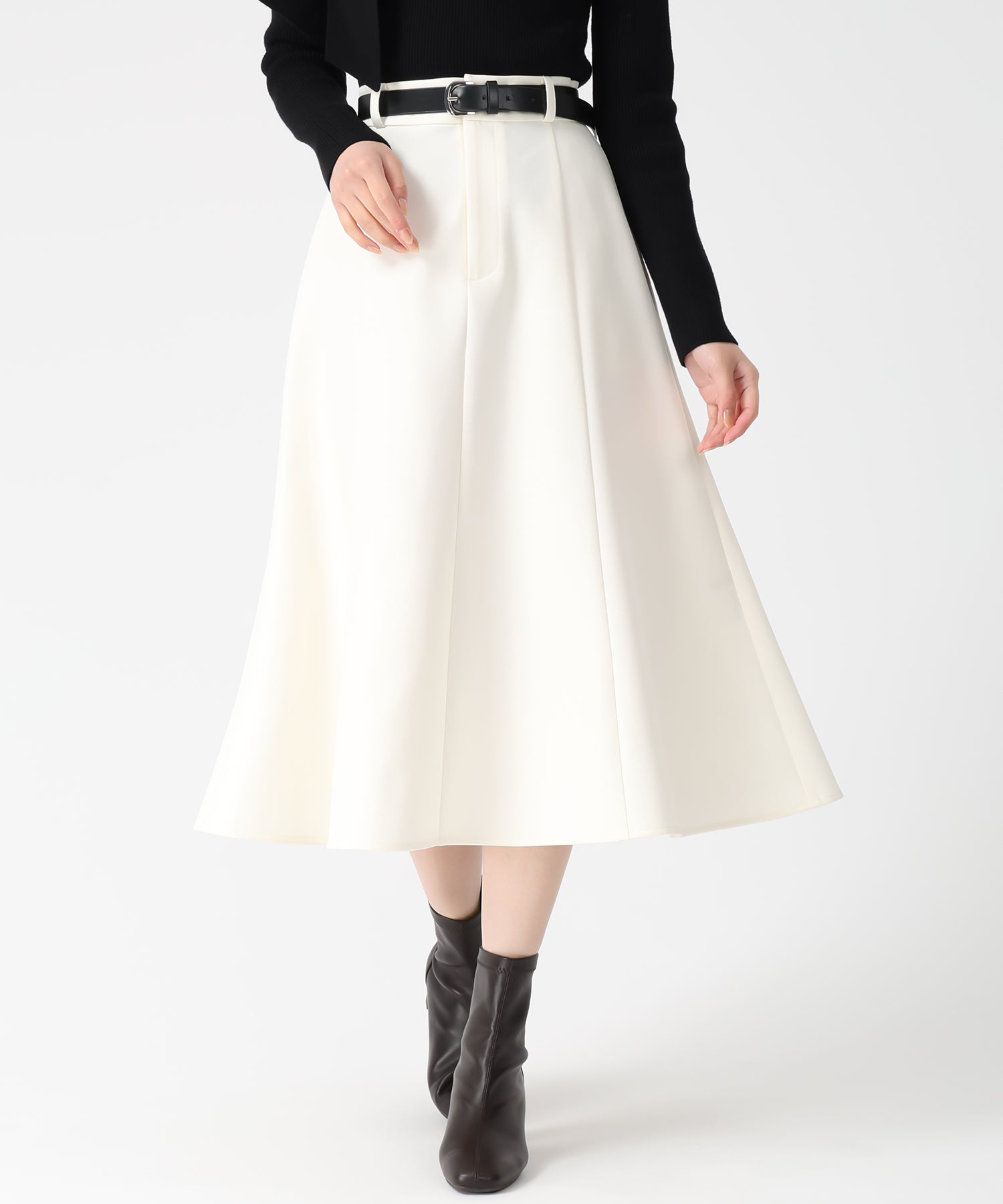 トランテアン ソン ドゥ モード 31 Sons de mode 2025秋冬新作 ベルト付きミディフレアスカート TT547209 （OFF-WHITE） OFF-WHITE