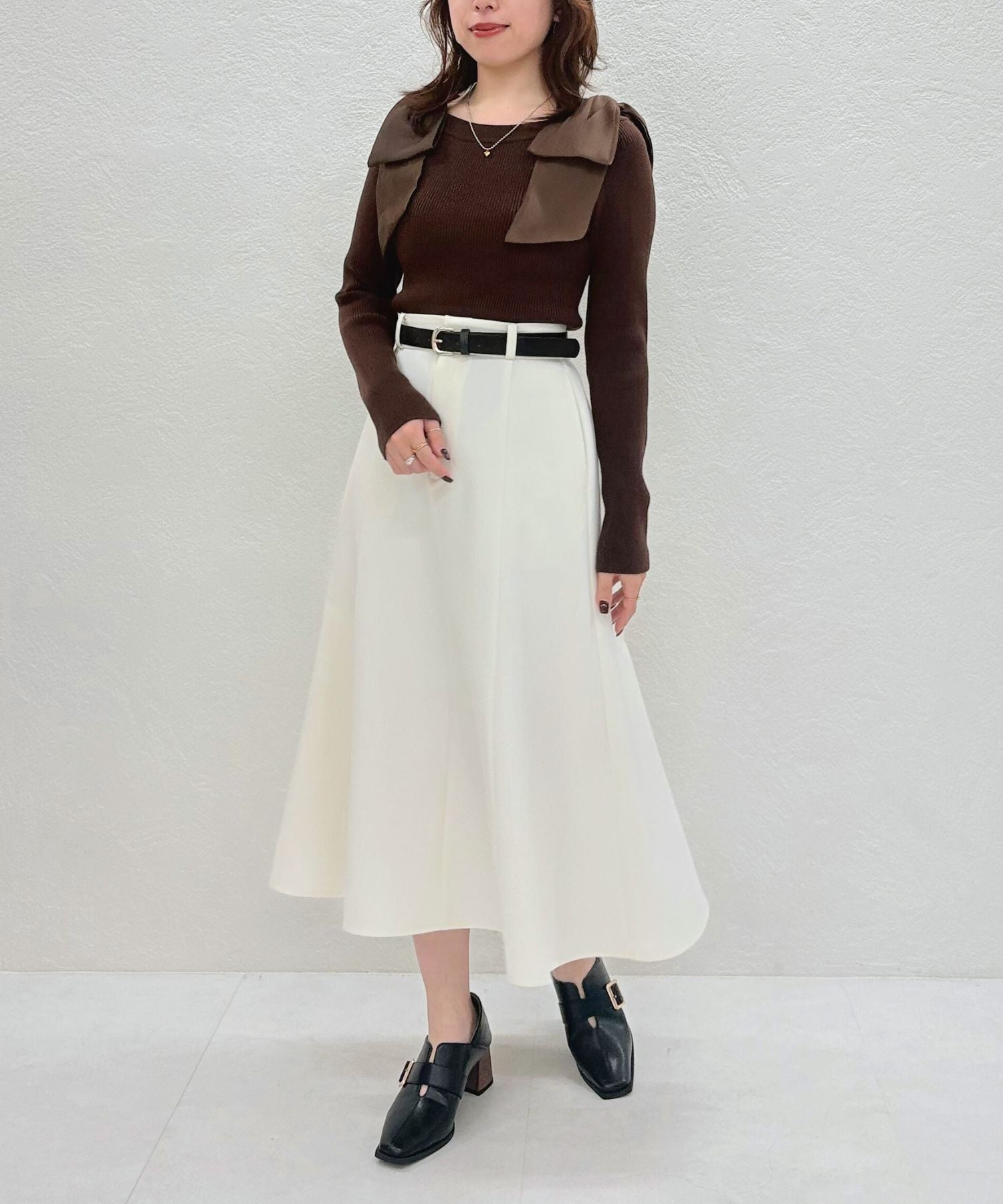 トランテアン ソン ドゥ モード 31 Sons de mode 2025秋冬新作 ベルト付きミディフレアスカート TT547209 （OFF-WHITE） OFF-WHITE