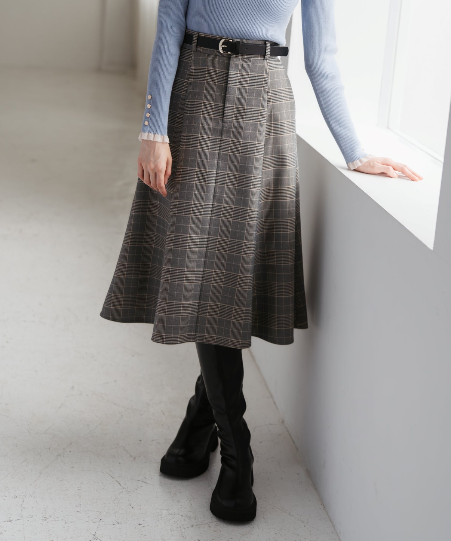 トランテアン ソン ドゥ モード 31 Sons de mode 2025秋冬新作 ベルト付きミディフレアスカート TT547209 （BROWN系） BROWN系