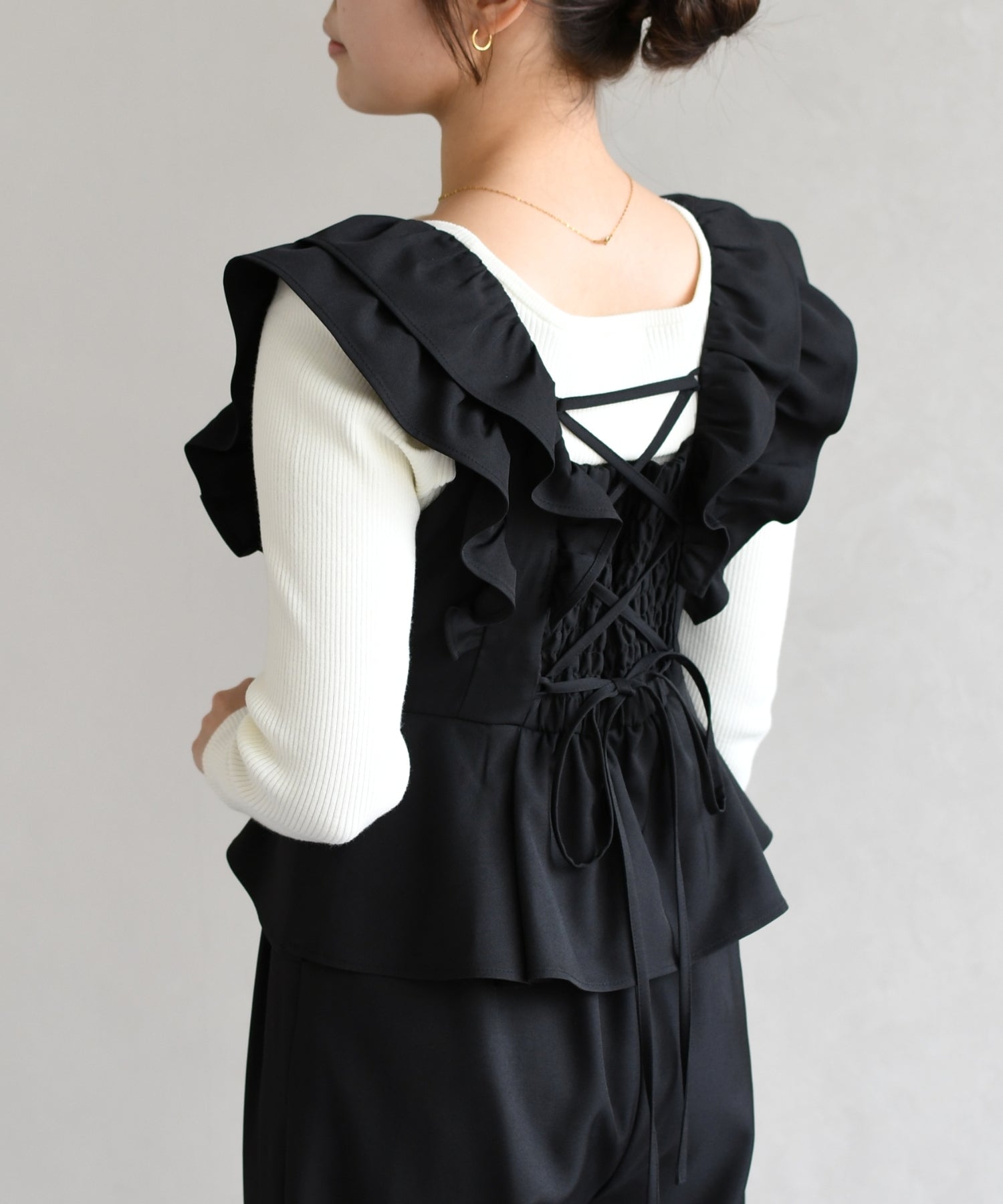 トランテアン ソン ドゥ モード 31 Sons de mode 2026春夏新作 フリルコンビネゾン TT617401 （BLACK） BLACK