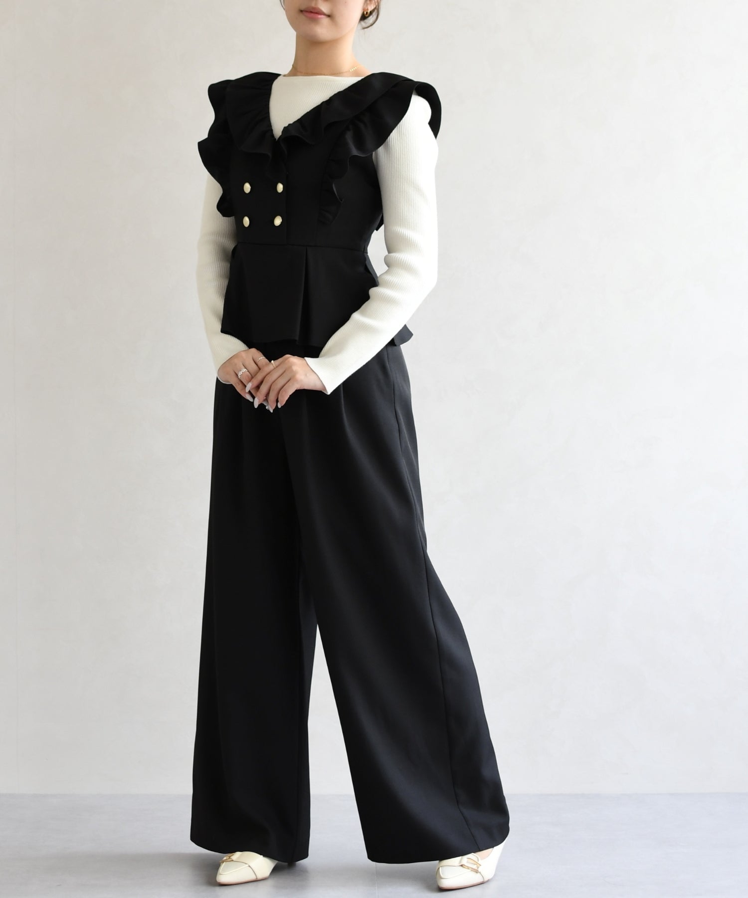 トランテアン ソン ドゥ モード 31 Sons de mode 2026春夏新作 フリルコンビネゾン TT617401 （BLACK） BLACK