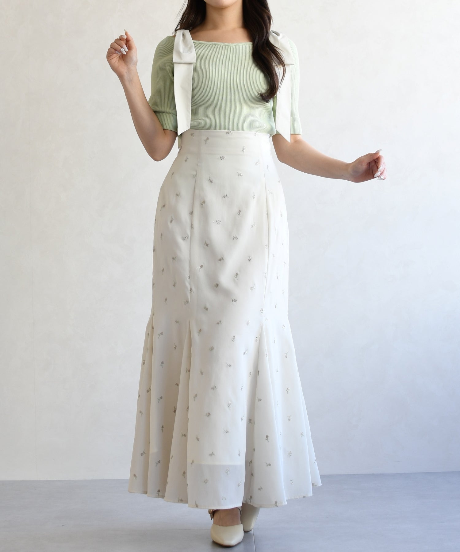 トランテアン ソン ドゥ モード 31 Sons de mode 2026春夏新作 刺繍マーメイドスカート TT617204 （IVORY） IVORY