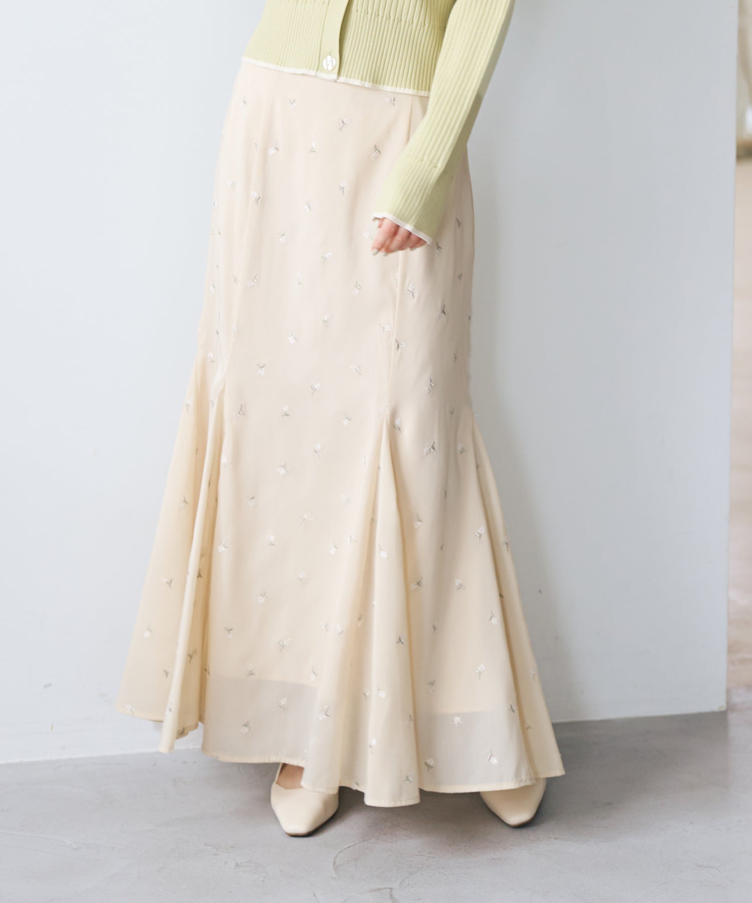 トランテアン ソン ドゥ モード 31 Sons de mode 2026春夏新作 刺繍マーメイドスカート TT617204 （YELLOW） YELLOW