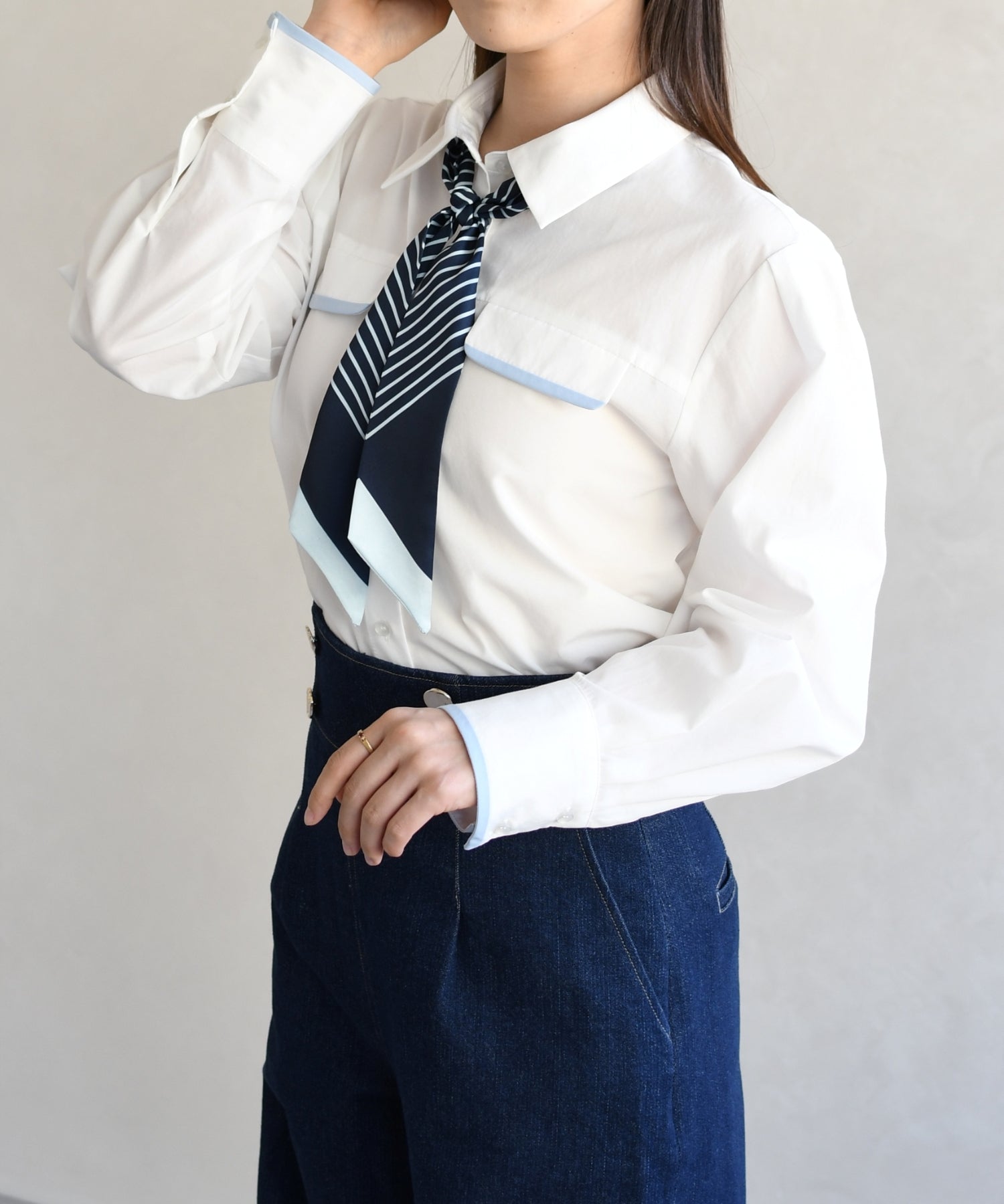 トランテアン ソン ドゥ モード 31 Sons de mode 2026春夏新作 スカーフ付きシャツブラウス TT618103 （OFF-WHITE） OFF-WHITE