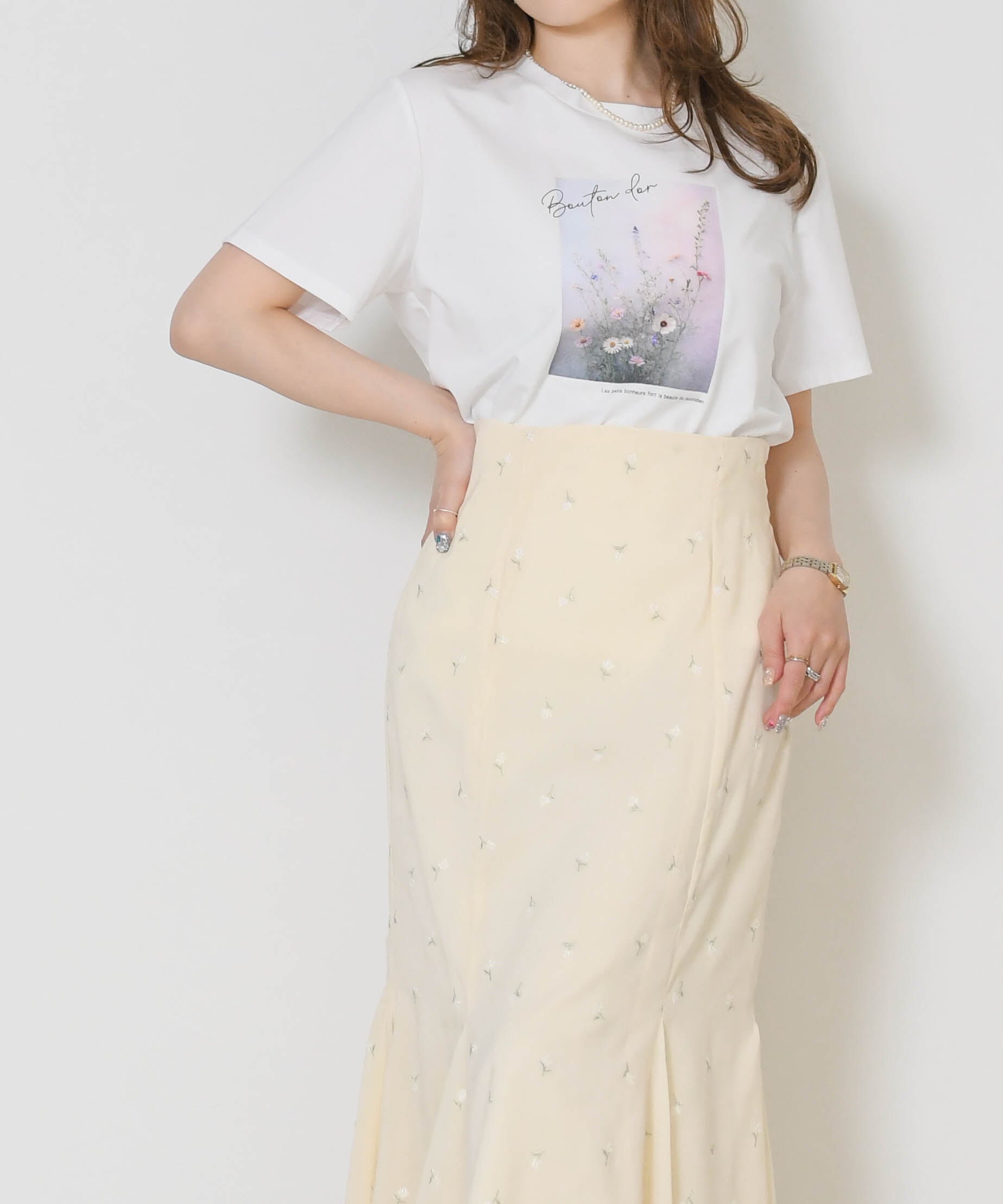 トランテアン ソン ドゥ モード 31 Sons de mode 2026春夏新作 フラワープリントグラフィックTシャツ TT628201 （OFF-WHITE） OFF-WHITE