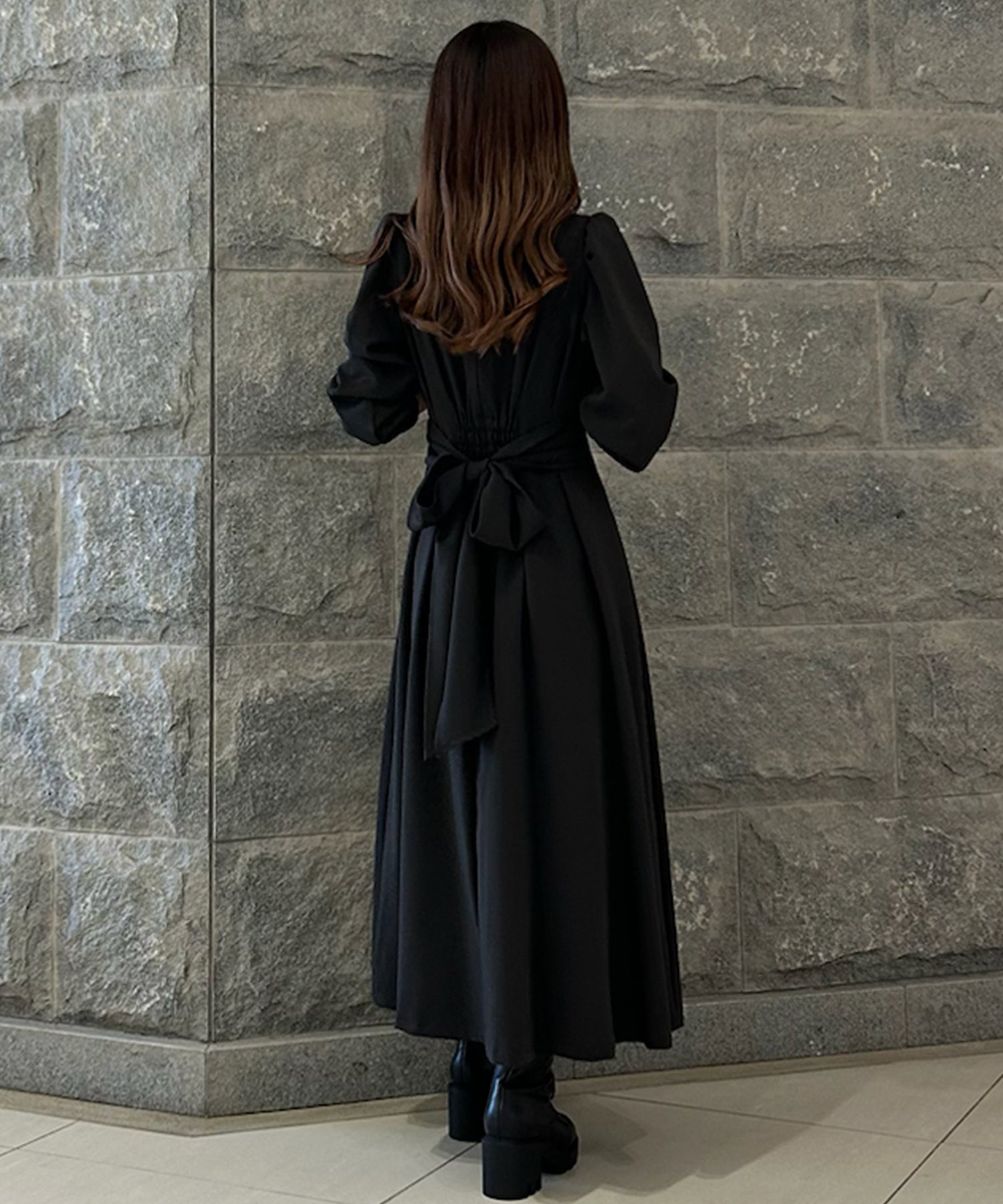 トランテアン ソン ドゥ モード 31 Sons de mode ロングスリーブバックリボンワンピース （クロ） BLACK