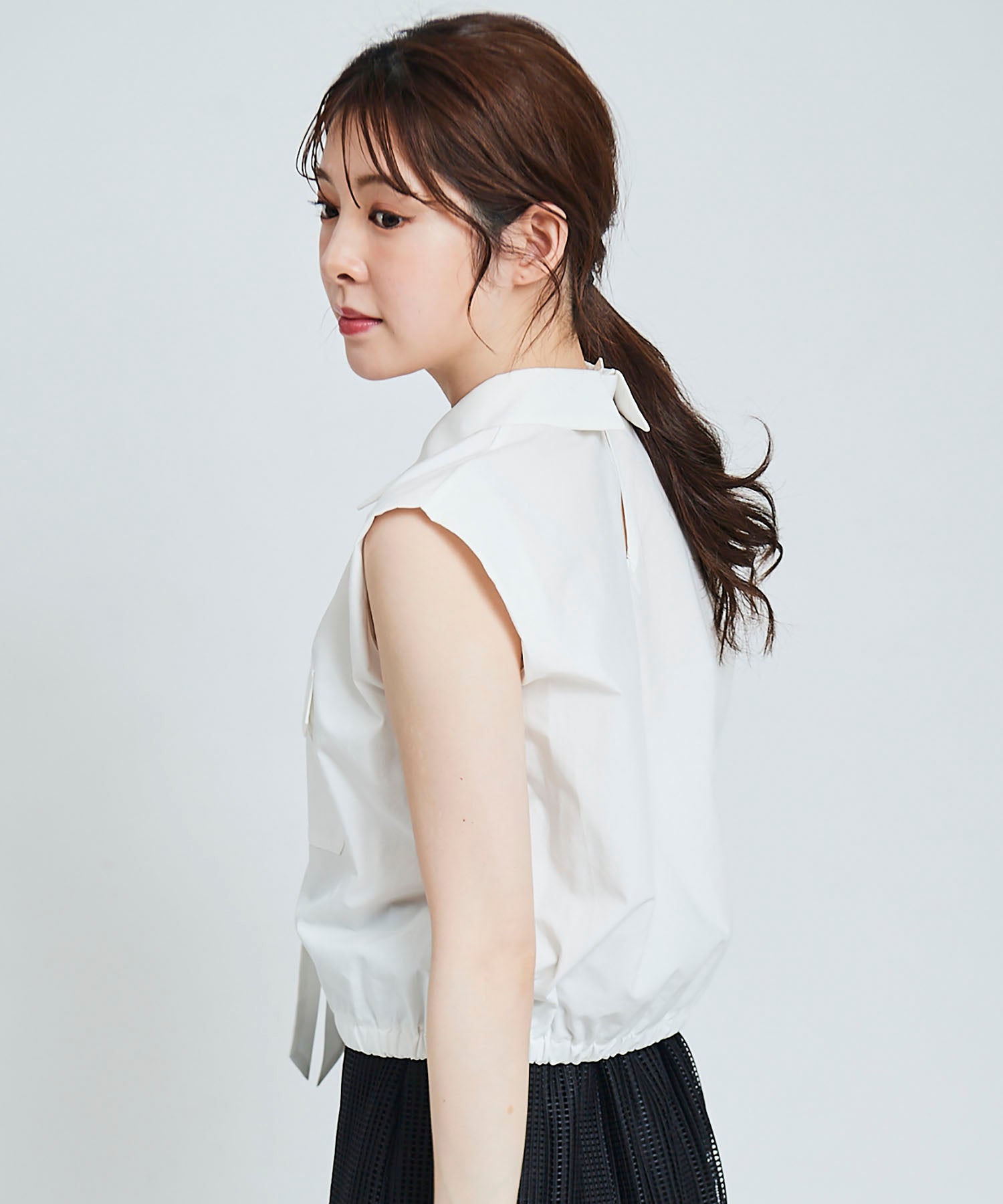 トランテアン ソン ドゥ モード 31 Sons de mode タイ付きダブルポケットブラウス （オフホワイト） OFF-WHITE