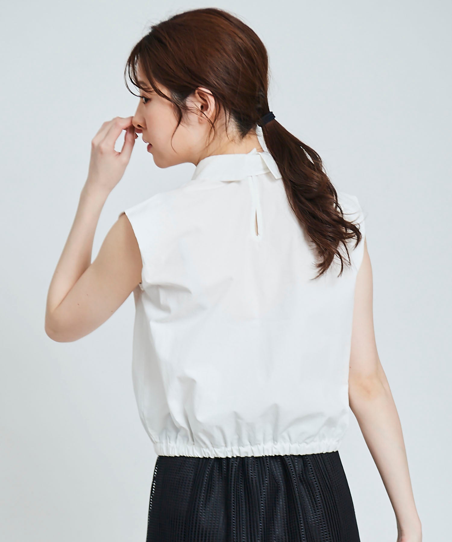 トランテアン ソン ドゥ モード 31 Sons de mode タイ付きダブルポケットブラウス （オフホワイト） OFF-WHITE