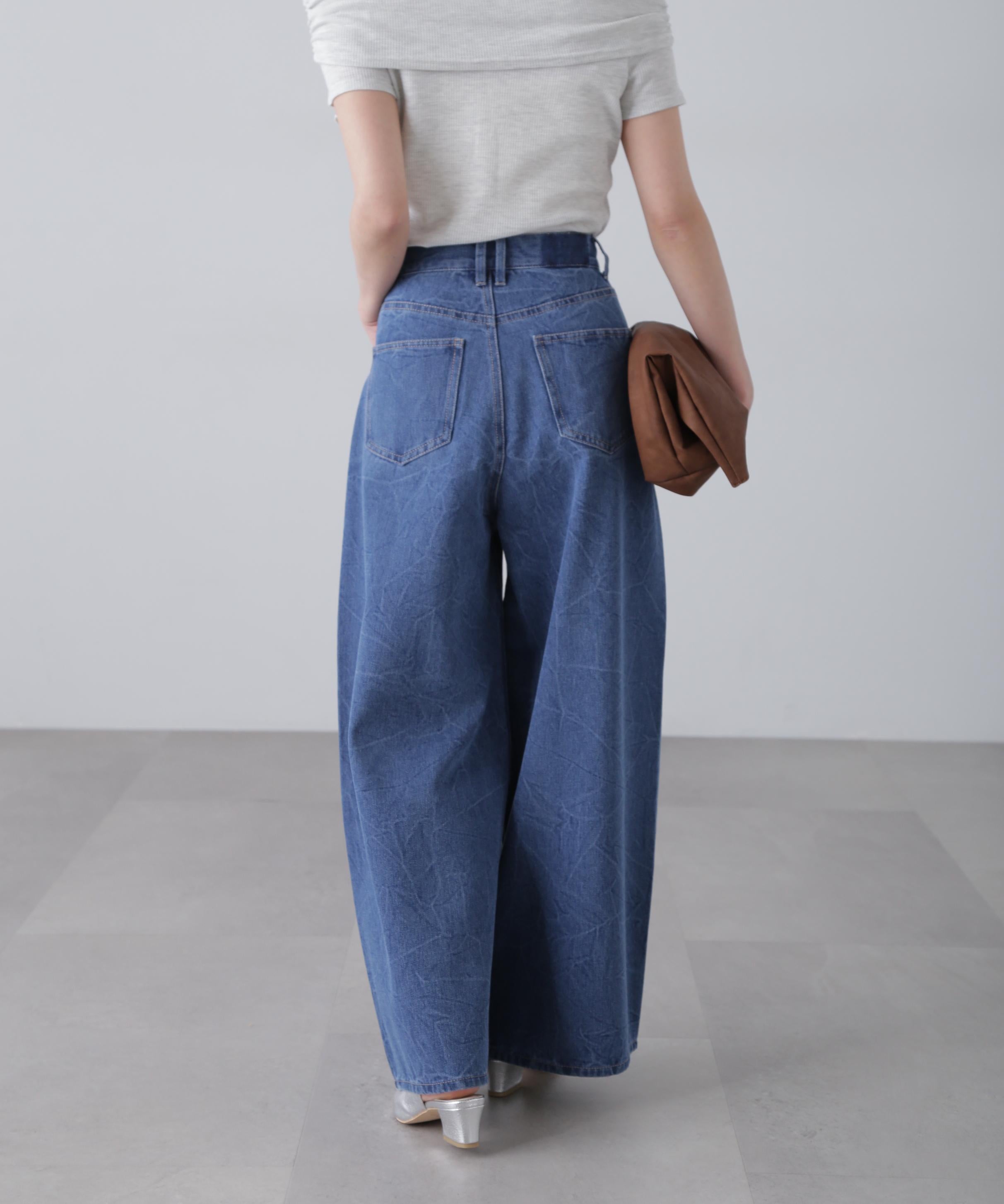 クリンクル加工タックワイドデニムパンツ ライトインディゴ1