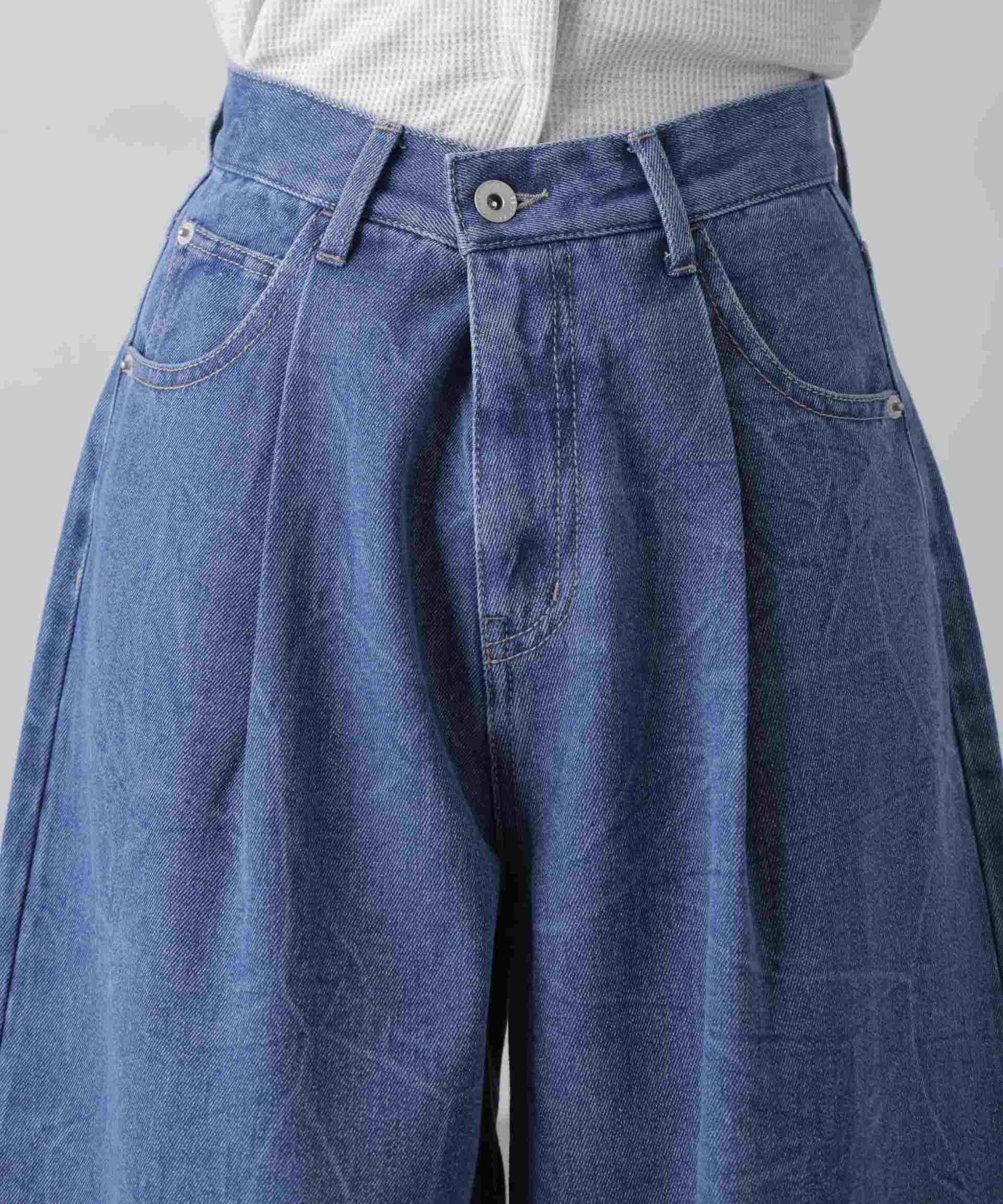 クリンクル加工タックワイドデニムパンツ ライトインディゴ1