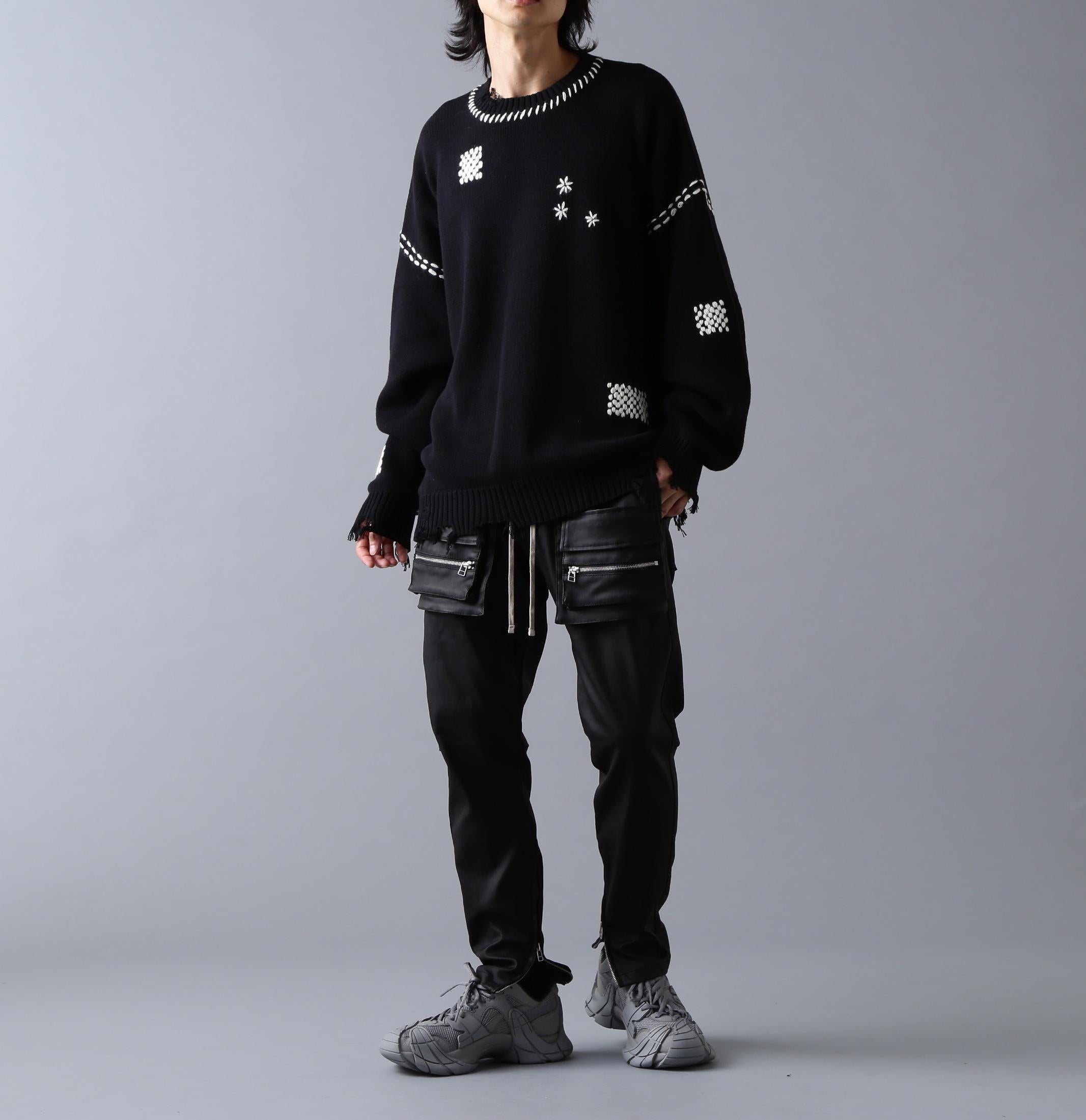 DankeSchon/ダンケシェーン/HAND STITCH KNIT C>EWNECK ブラック
