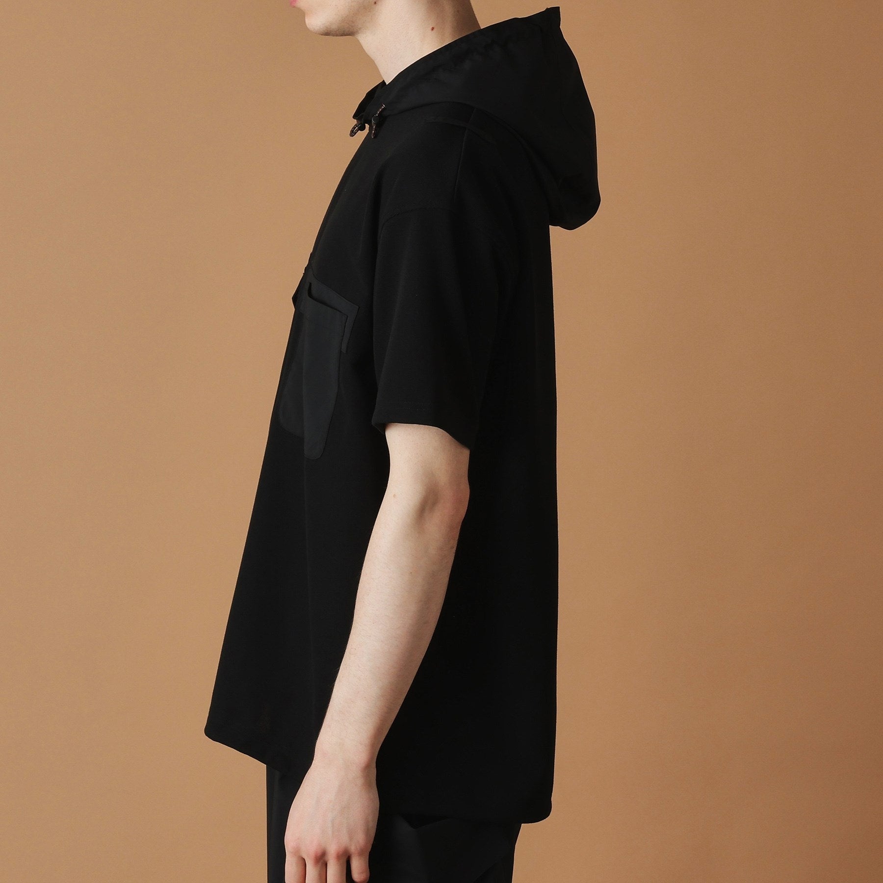 フォーティーカラッツアンドゴーニーゴ 40CARATS&525 フード付き半袖Tシャツ （ブラック(019)） ブラック(019)