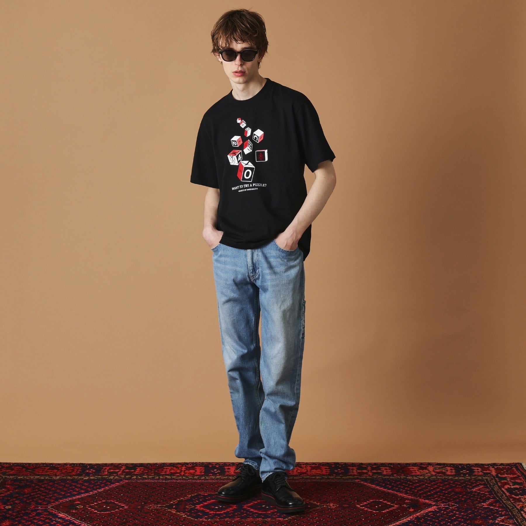 フォーティーカラッツアンドゴーニーゴ 40CARATS&525 【Sサイズ～】キューブグラフィック半袖Tシャツ （ブラック(019)） ブラック(019)