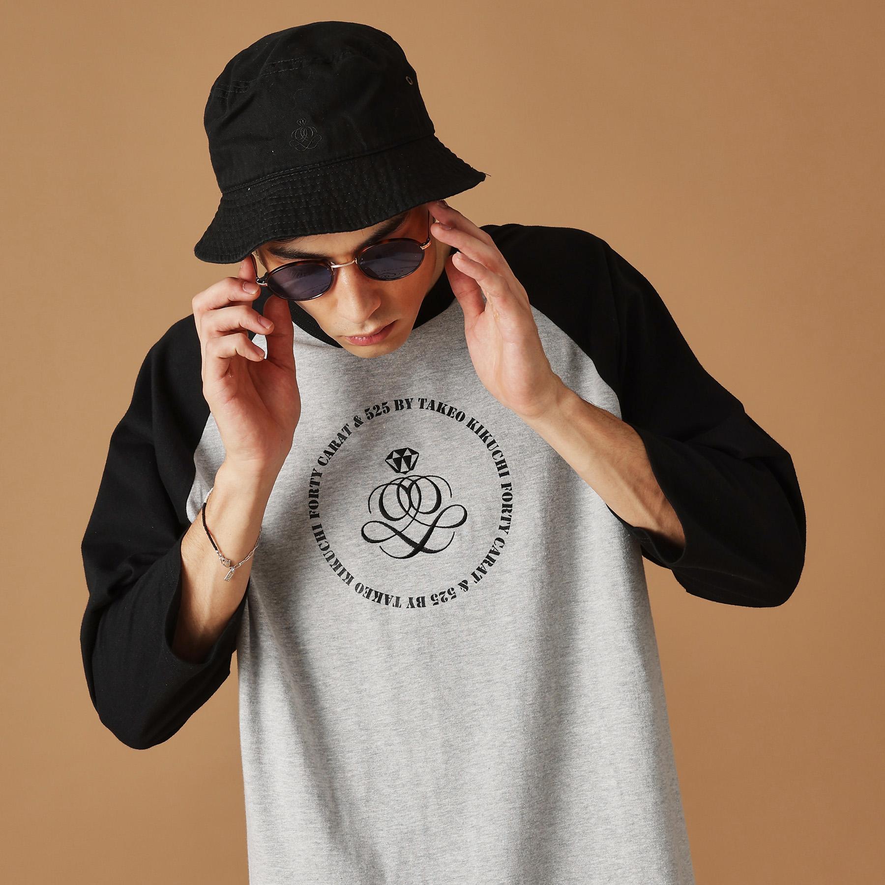 フォーティーカラッツアンドゴーニーゴ 40CARATS&525 【Sサイズ～】アンドマーク7分袖ラグランTシャツ （チャコールグレー(913)） チャコールグレー(913)