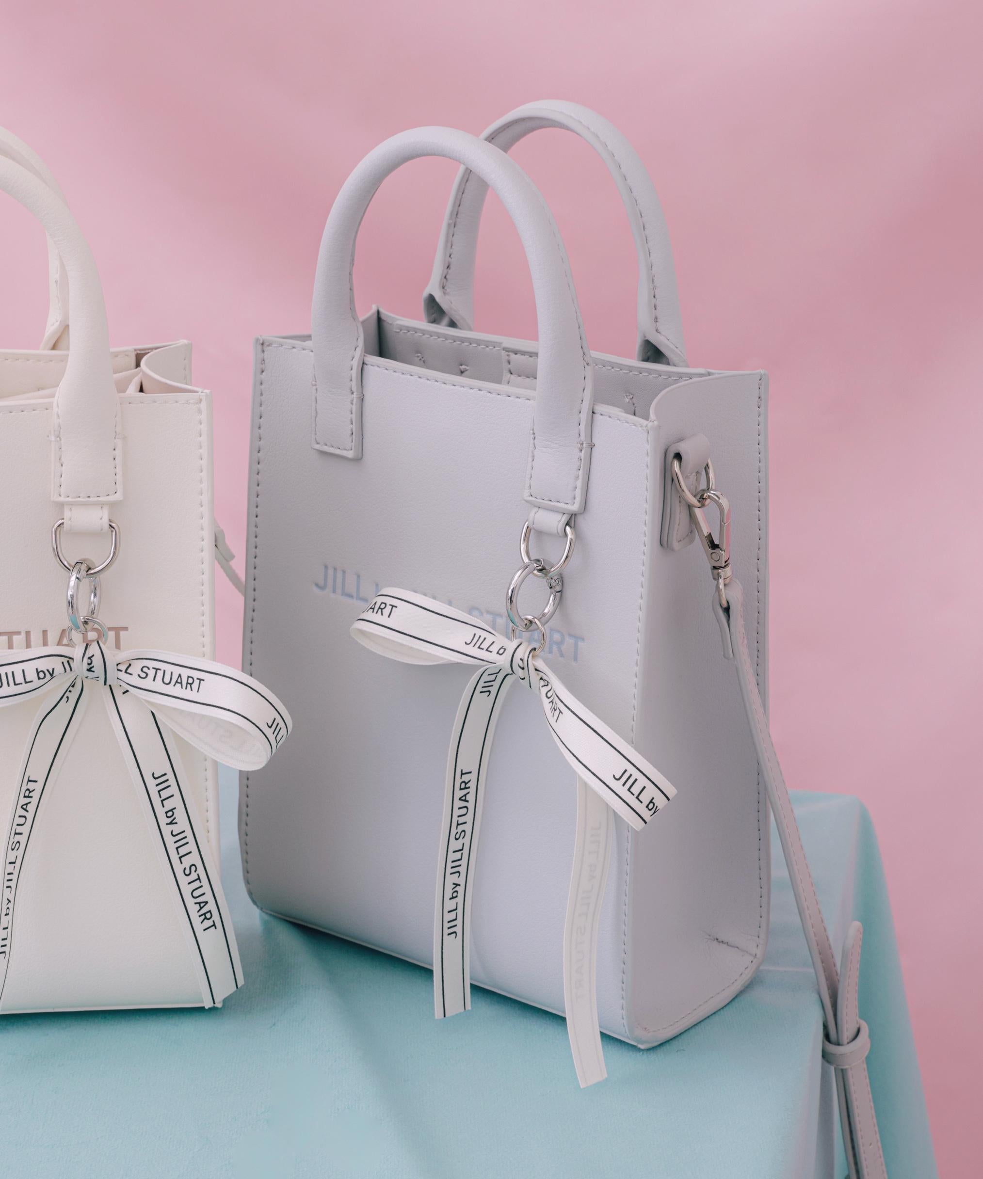 チャーム付きミニトートバッグ ブルー