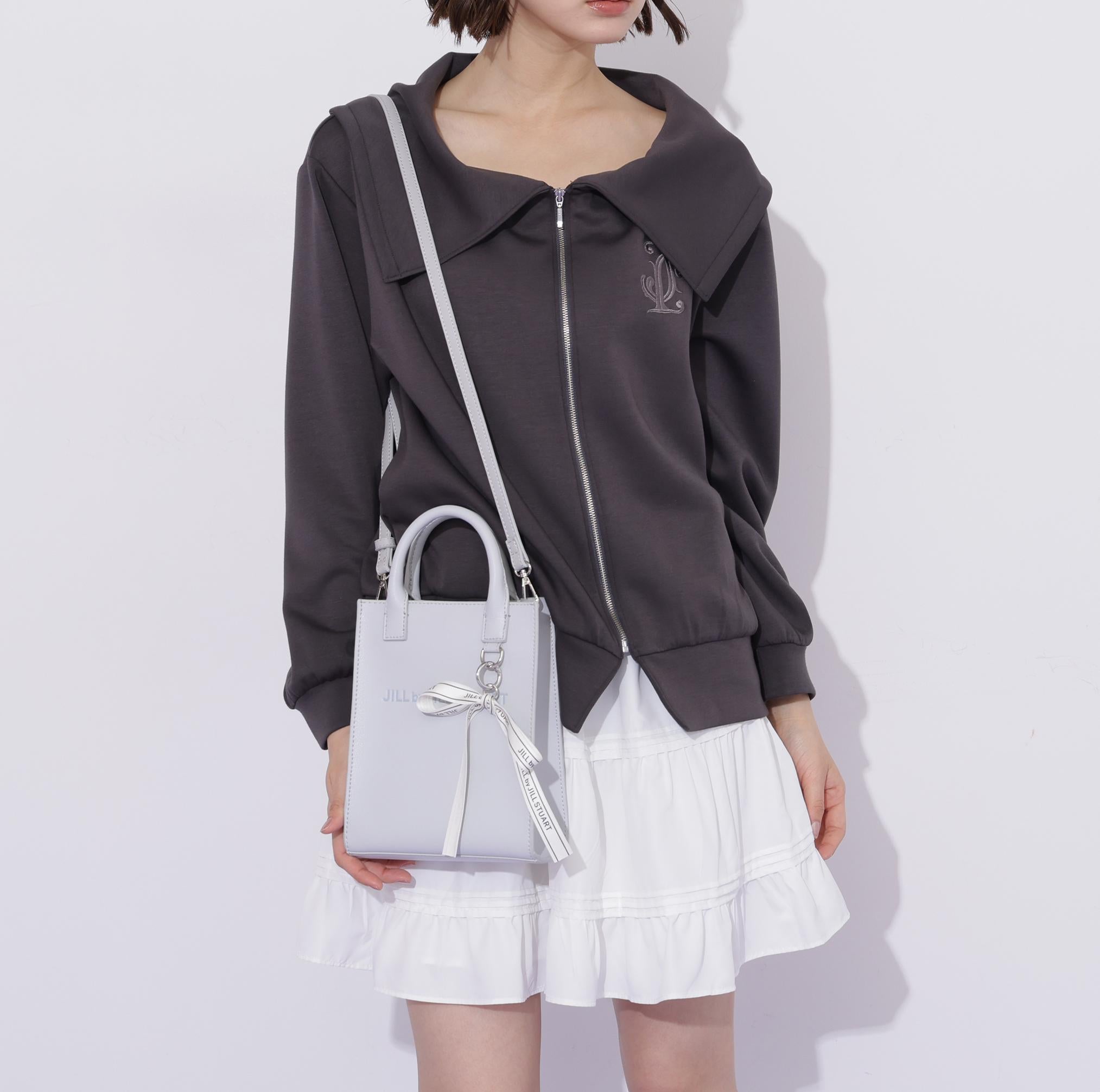 チャーム付きミニトートバッグ ブルー