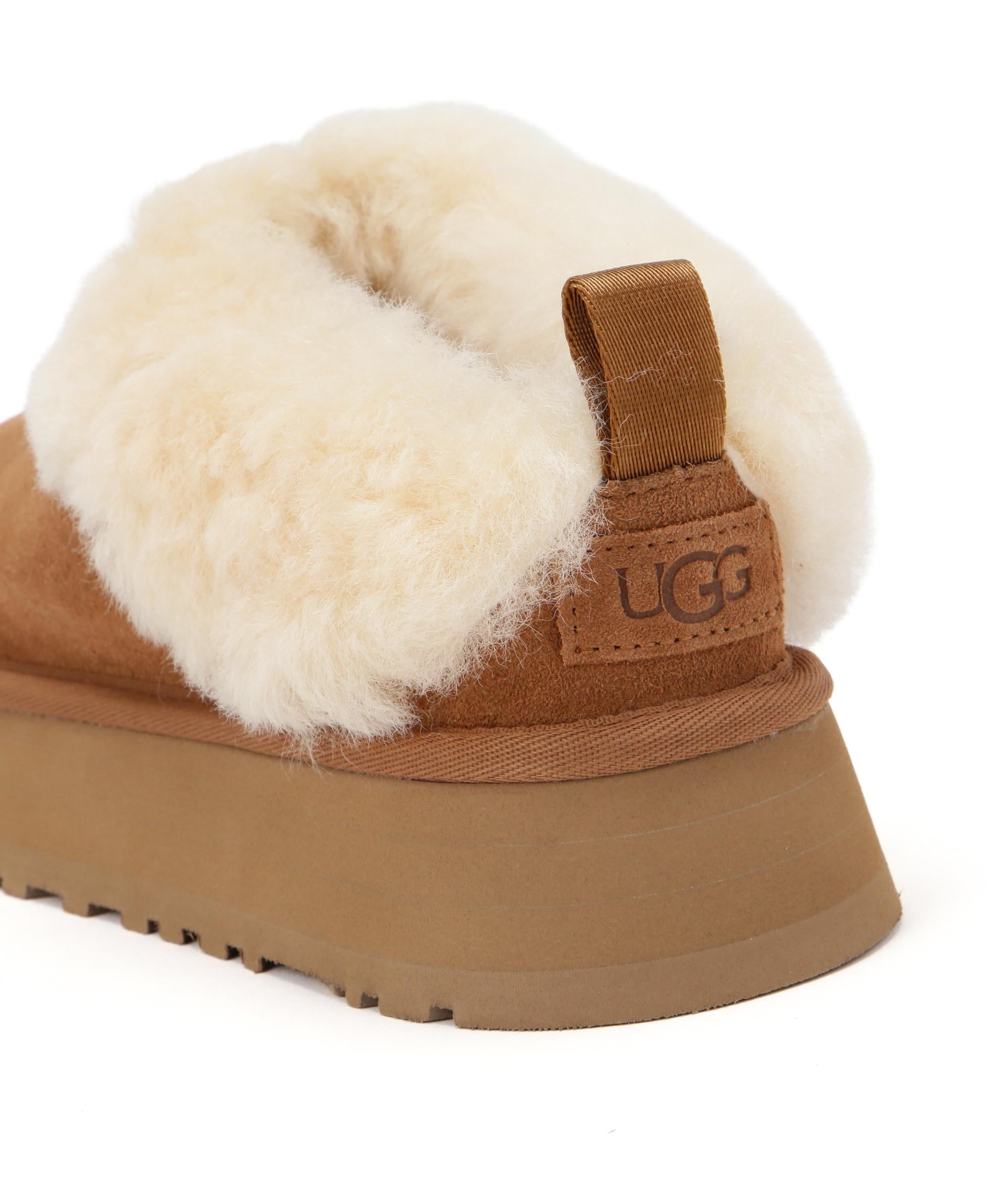 UGG（アグ）Tazzelle ベージュ