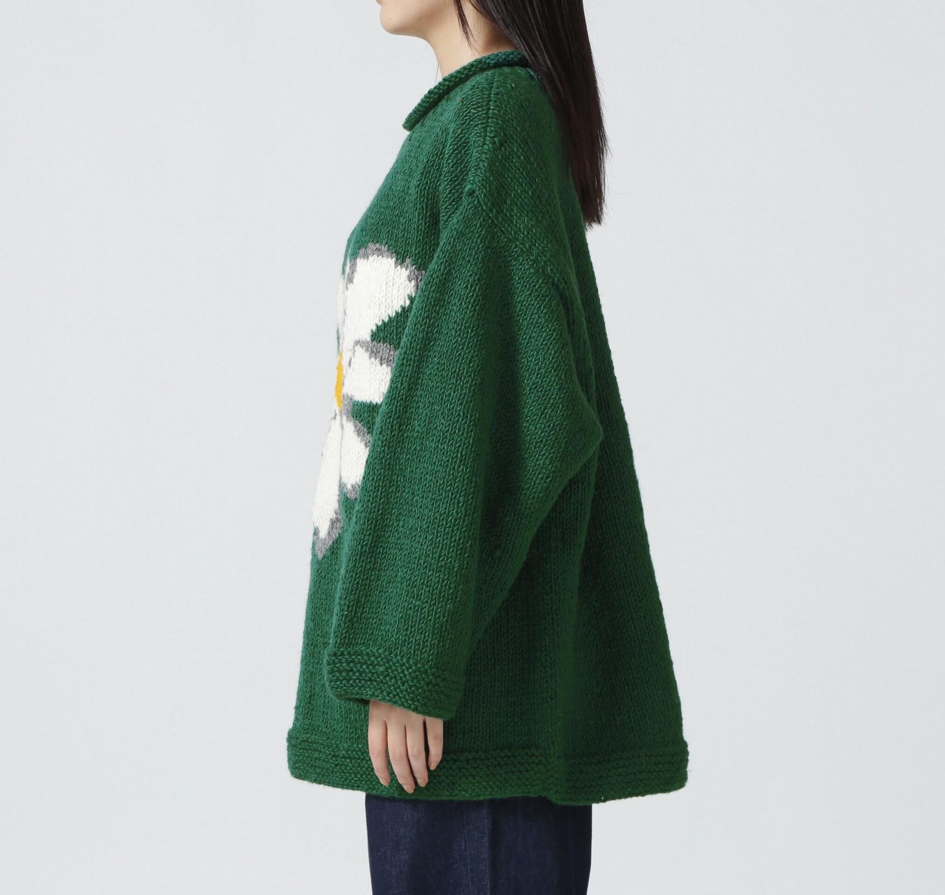 MacMahon Knitting Millsフラワー　オリーブ MacMahon Knitting Mills Roll Neck Knit-Flower