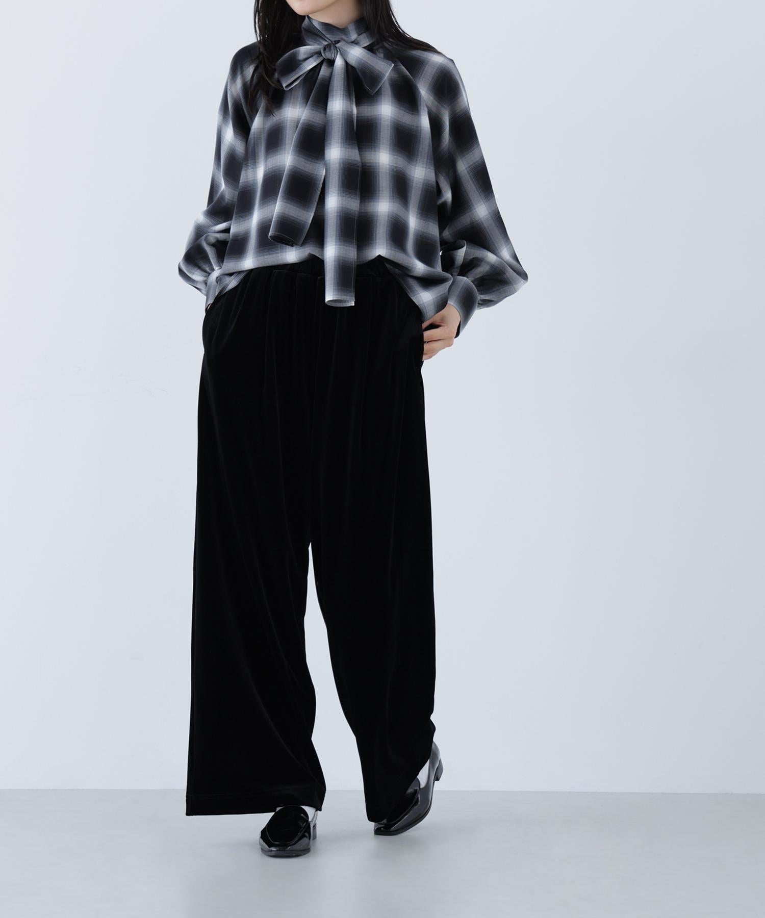 ベロアイージーパンツ ブラック