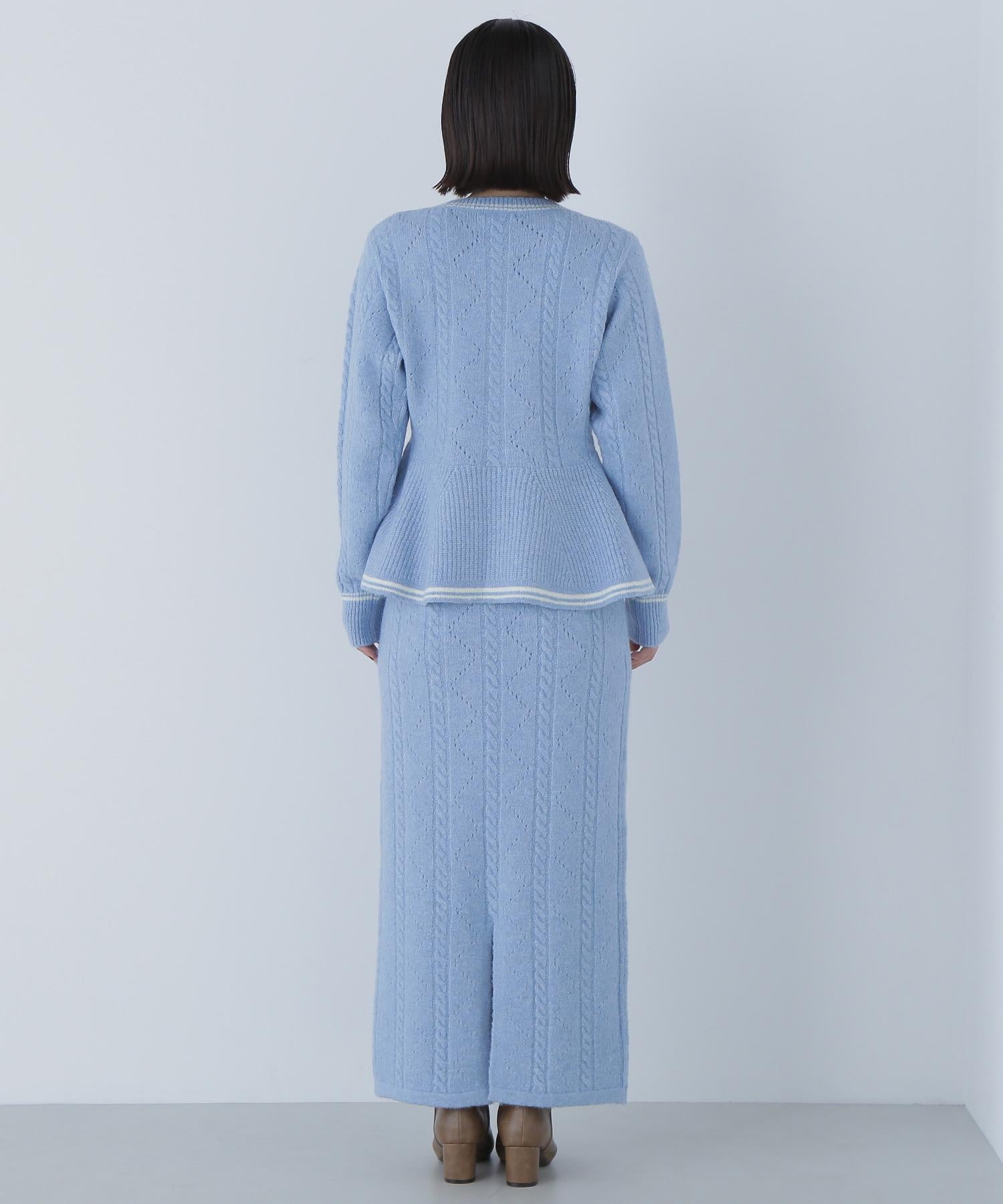 ペプラムケーブルニットセットアップ ブルー×オフ2