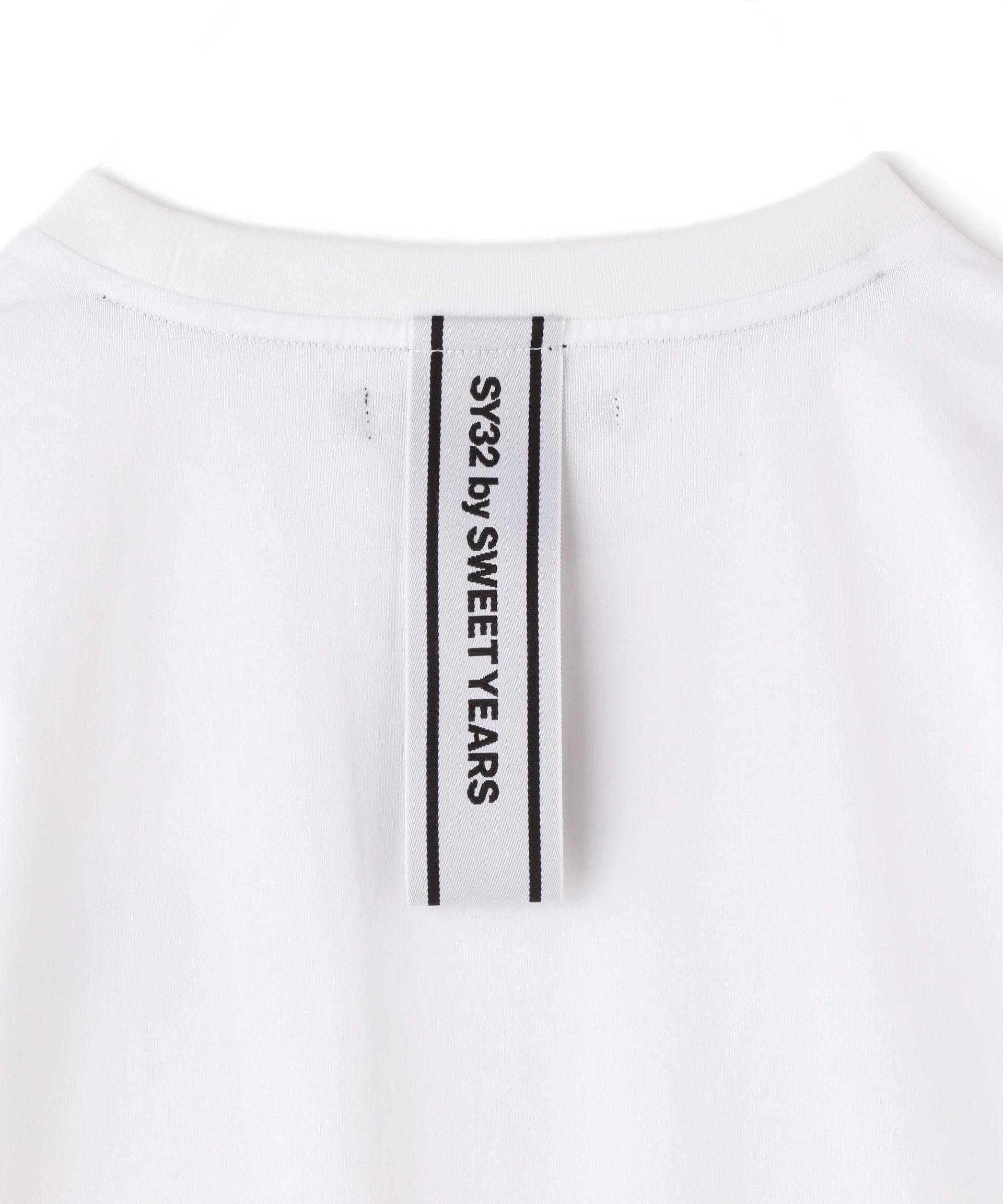 SY32 y SWEET YEA>S/エスワイサーティトゥ バイ スィートイヤーズ/RASIC LOGO TAPE TEE ホワイト