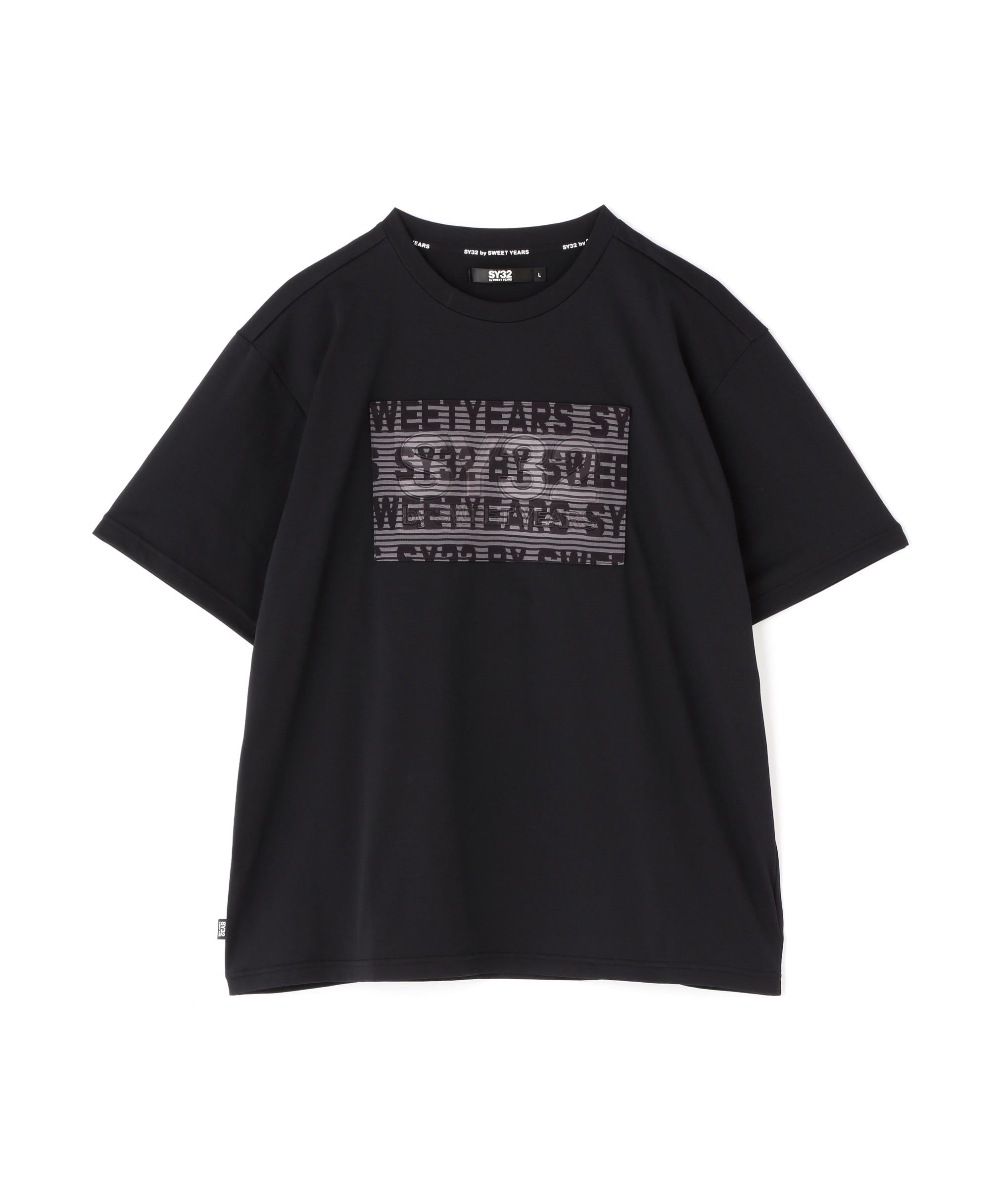SY32 y SWEET YEA>S/エスワイサーティトゥ バイ スィートイヤーズ/JACQUA>D EMROSS LOGO TEE ブラック