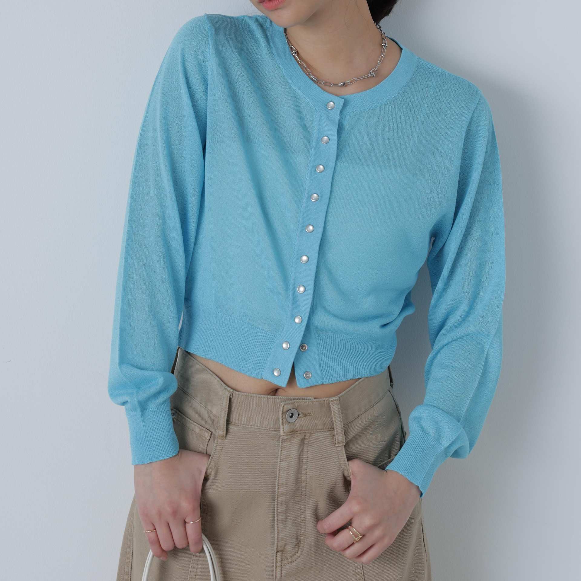 ドットボタンクルーネックカーディガン ブルー