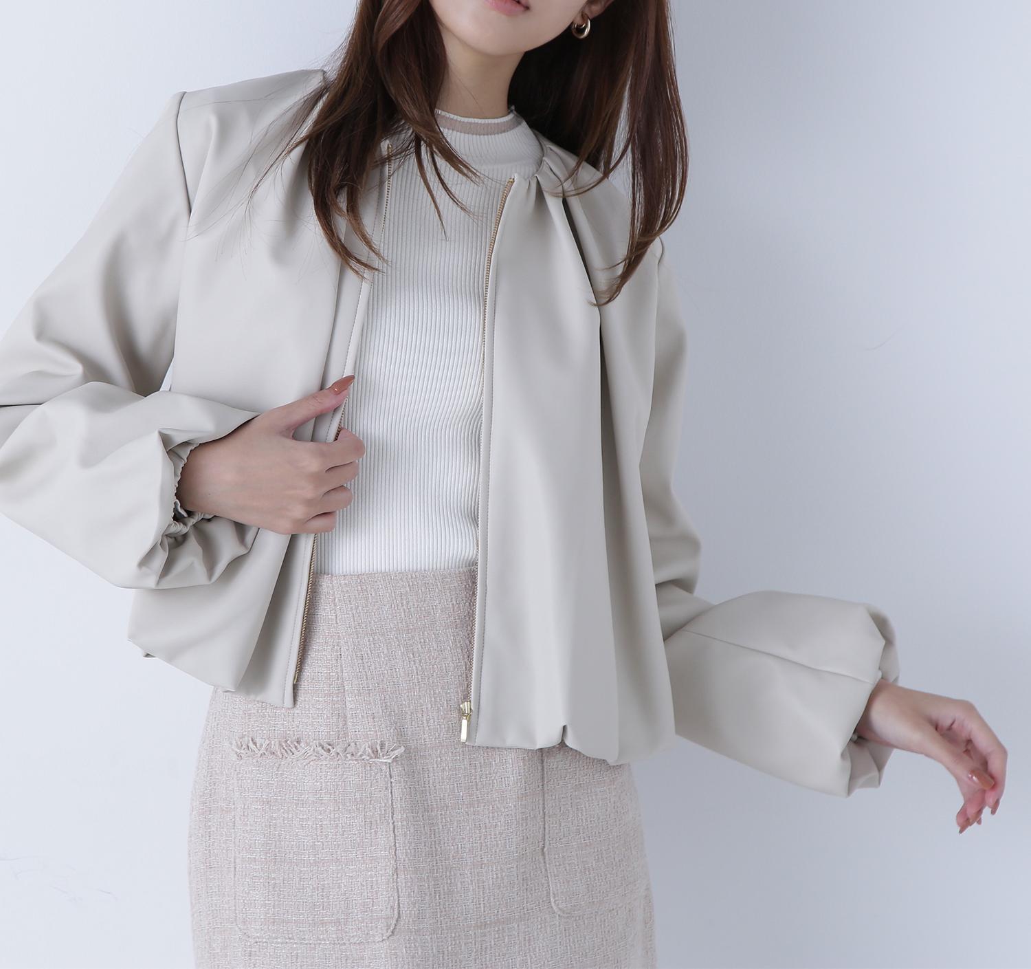 フェイクレザーギャザーブルゾン オフベージュ